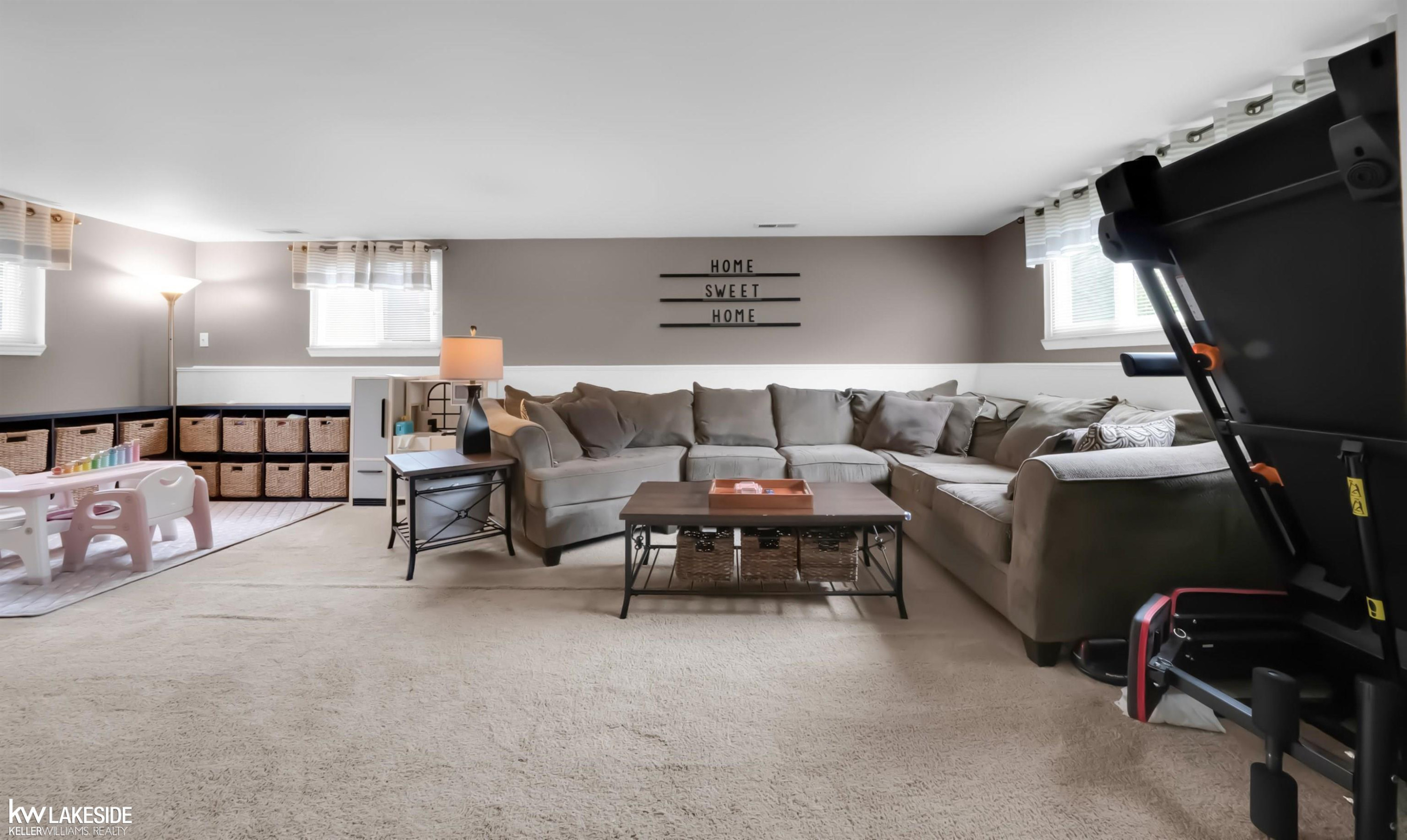 43430 Gainsley Drive, Sterling Heights, MI 48313 — Photo 16
