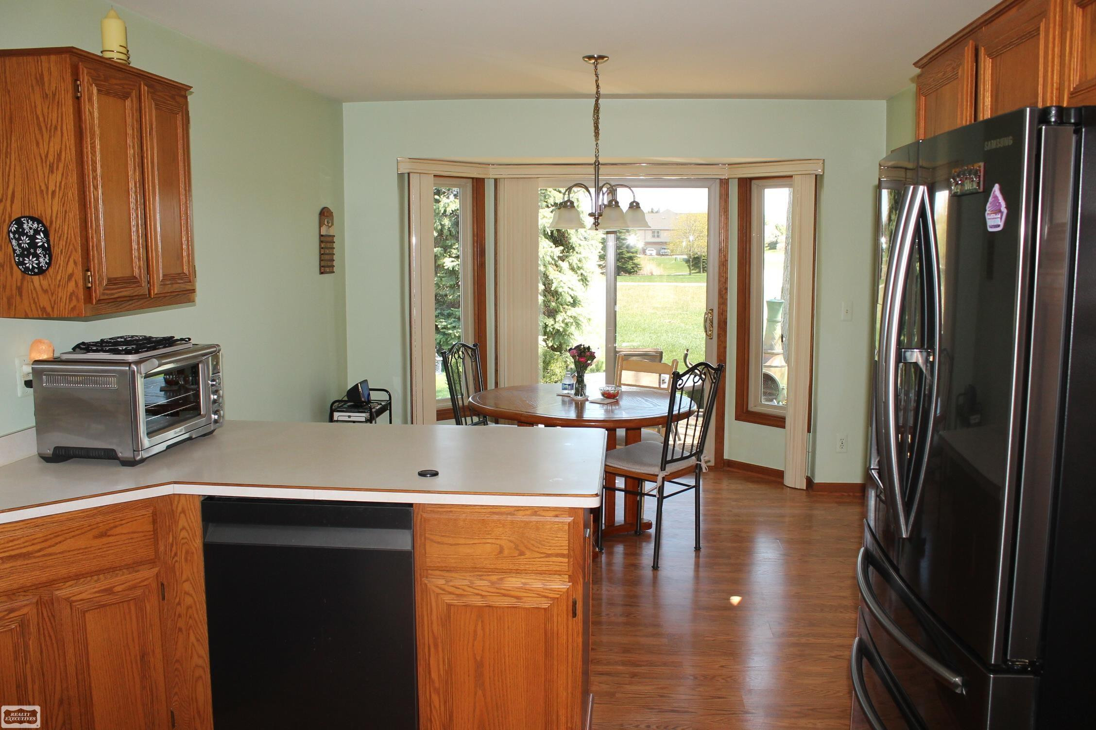 51392 Nicolette Road, MI 48047 — Photo 15