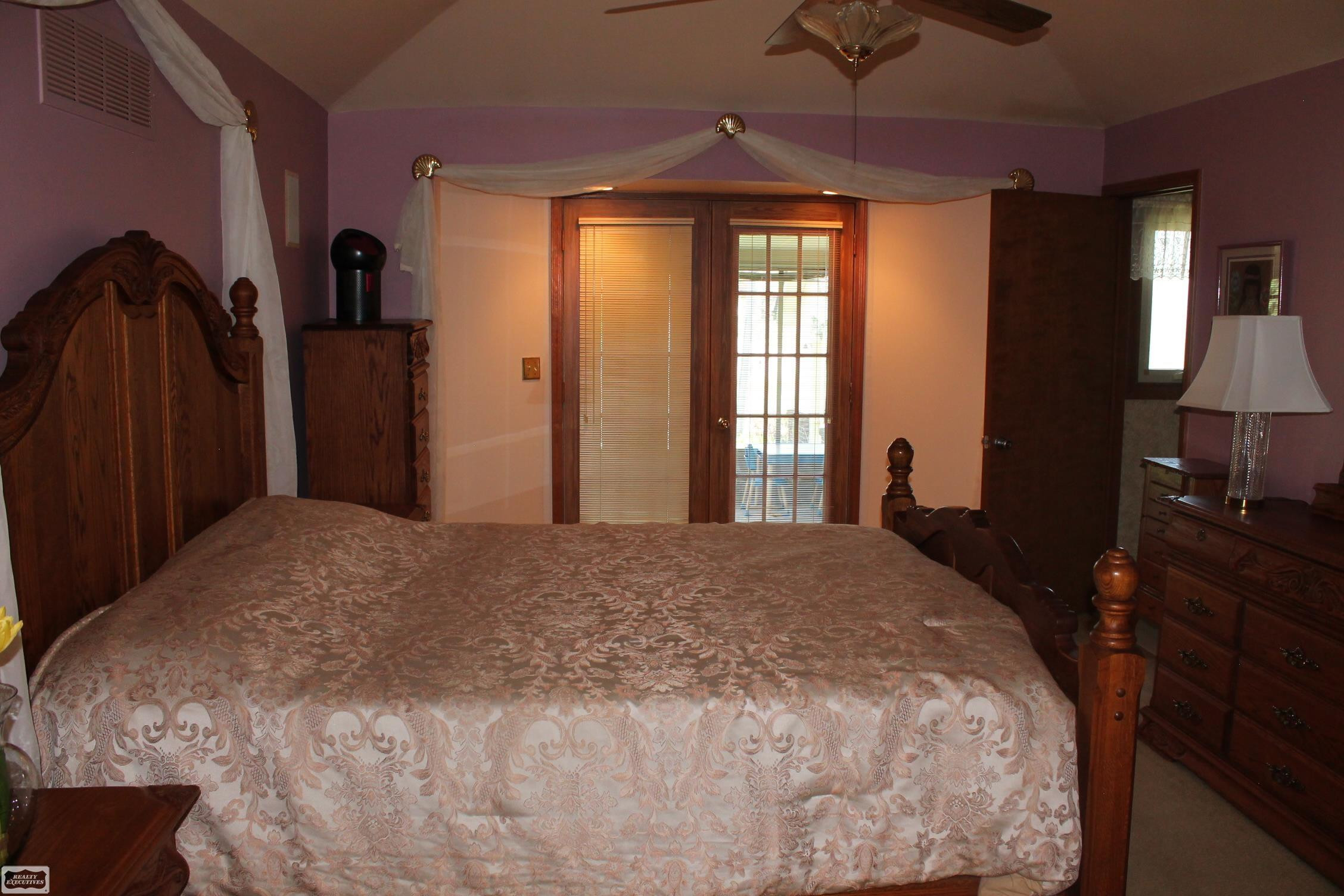 51392 Nicolette Road, MI 48047 — Photo 19