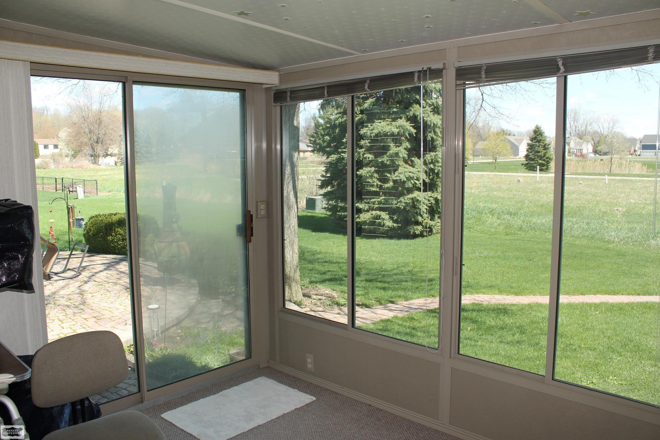 51392 Nicolette Road, MI 48047 — Photo 27