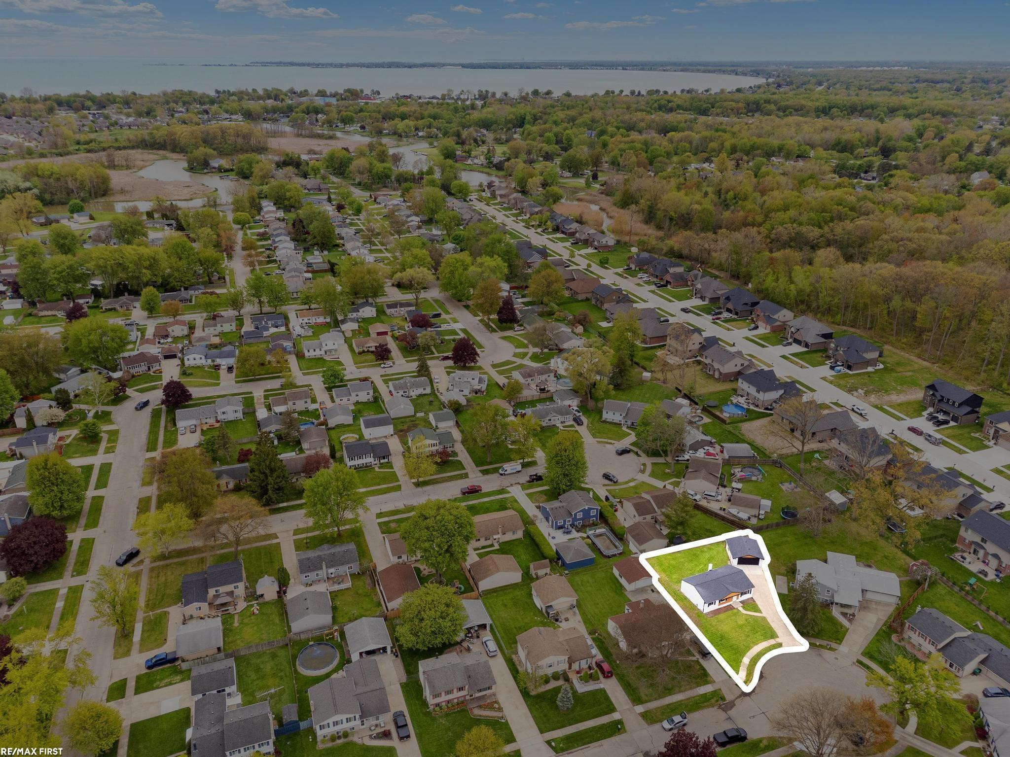32620 Coach Drive, Chesterfield, MI 48047 — Photo 38
