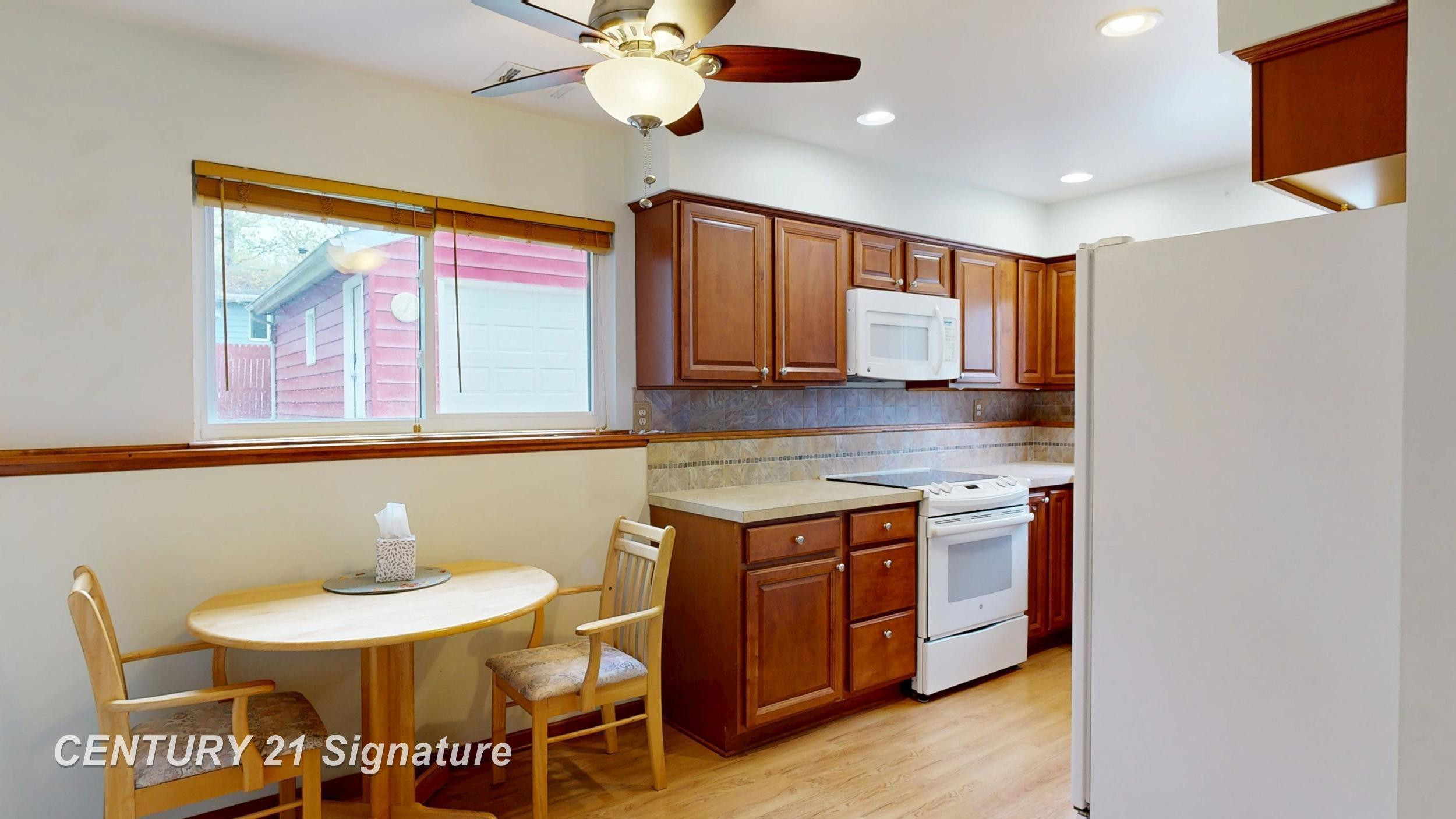 328 Oak Street, Mount Morris, MI 48458 — Photo 7