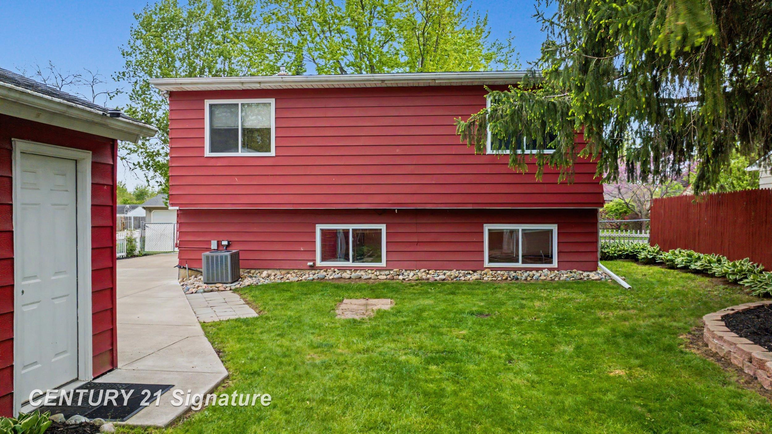 328 Oak Street, Mount Morris, MI 48458 — Photo 25