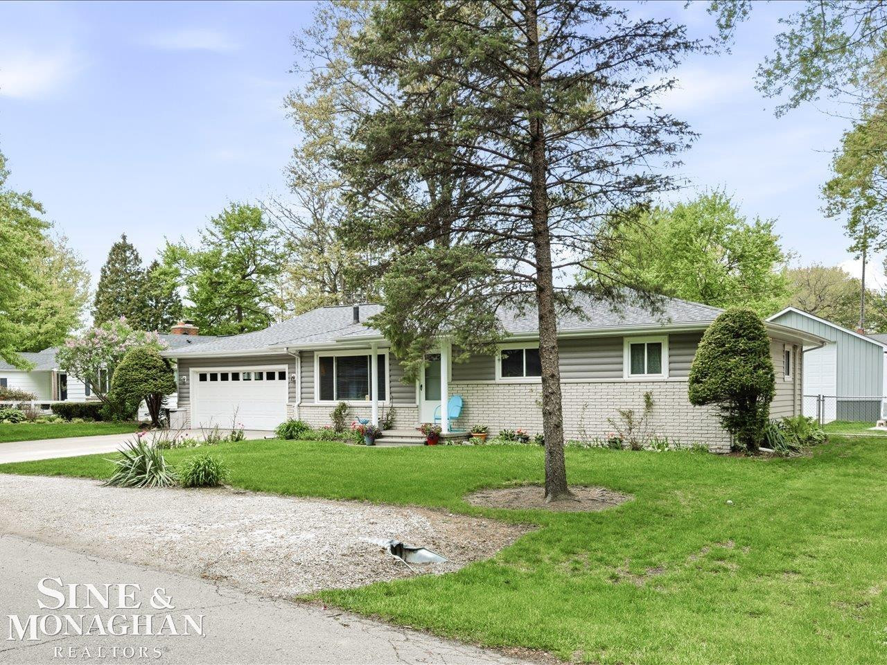 829 Townsend Cresent West Street, Algonac, MI 48001 — Photo 3