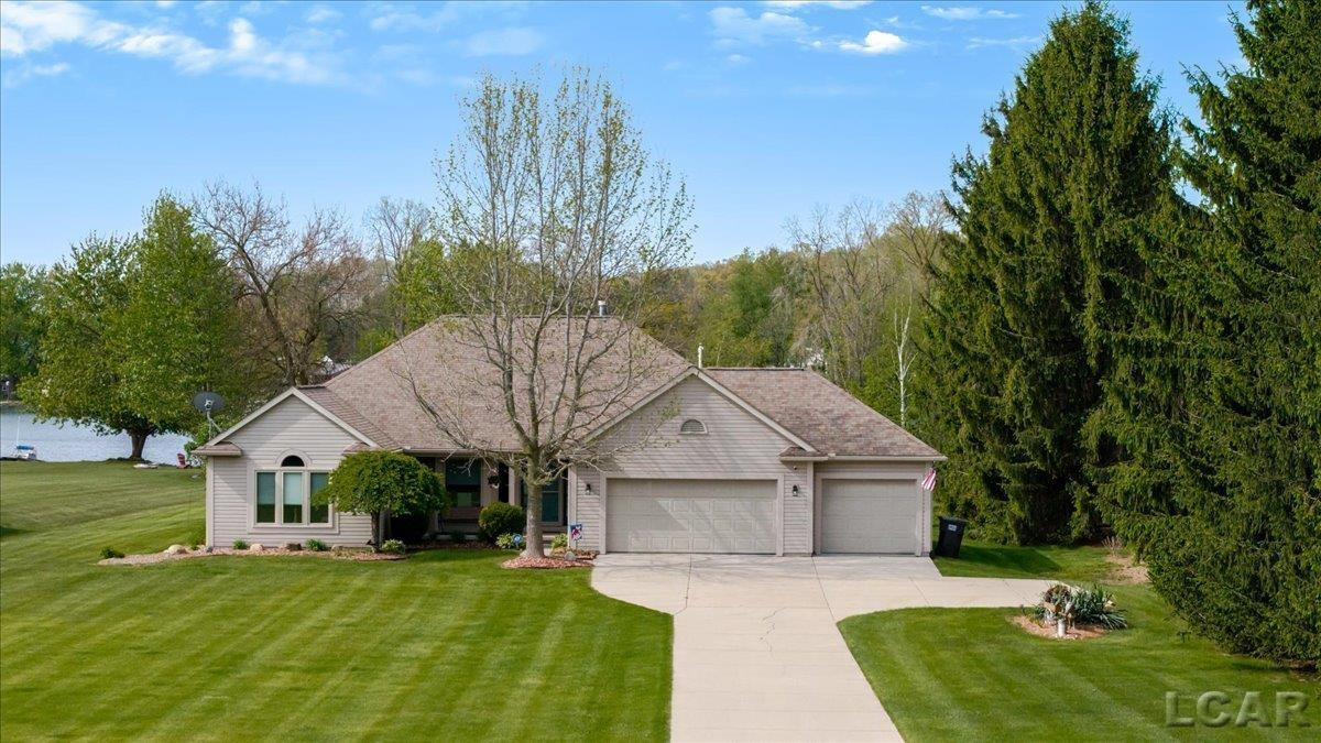14585 Red Bird Court, Brooklyn, MI 49230 — Photo 2