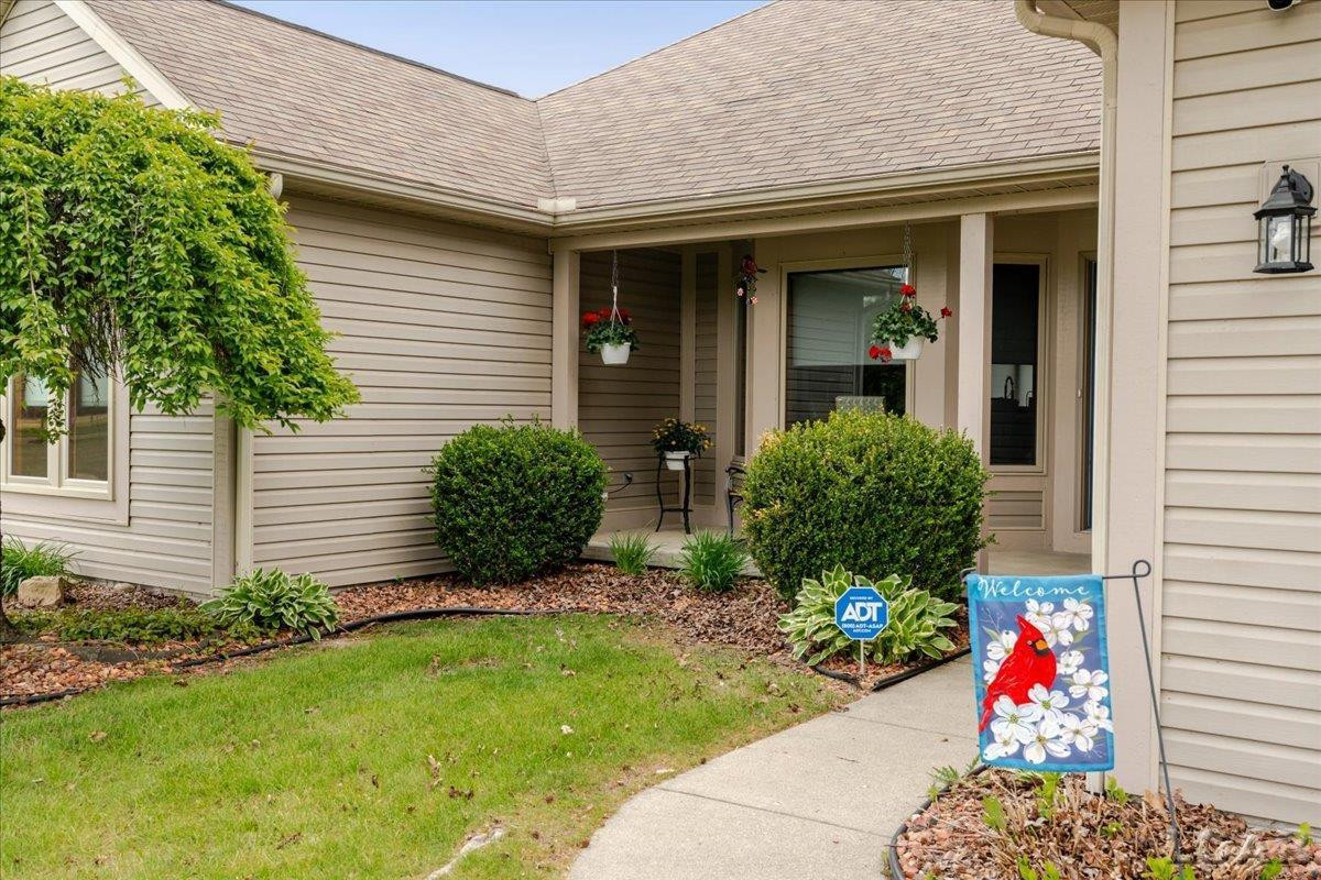 14585 Red Bird Court, Brooklyn, MI 49230 — Photo 3