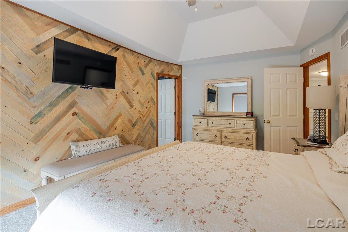 14585 Red Bird Court, Brooklyn, MI 49230 — Photo 19