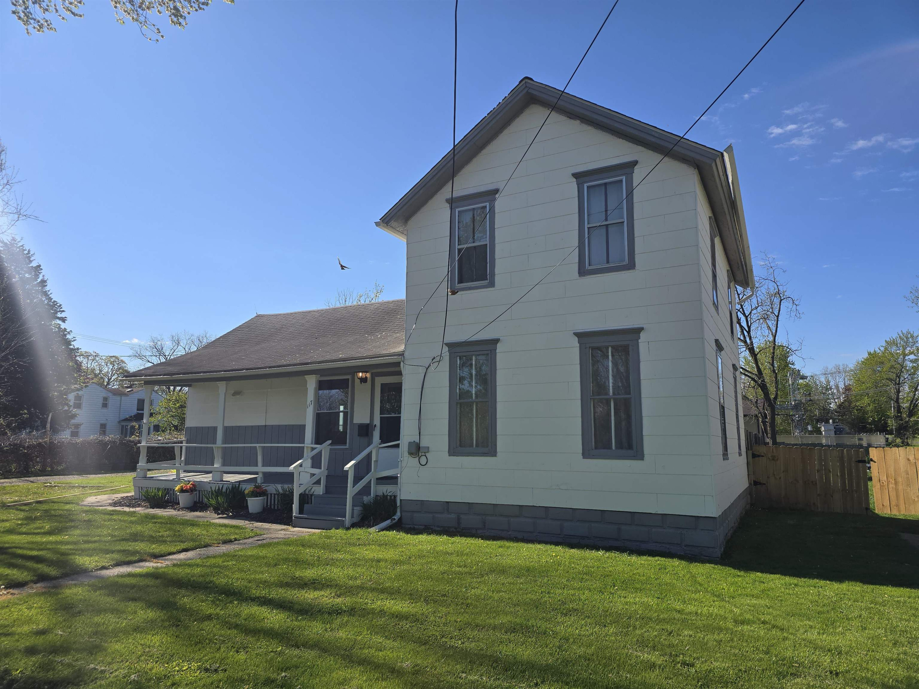 117 W Mcneil Street, Corunna, MI 48817 — Photo 2
