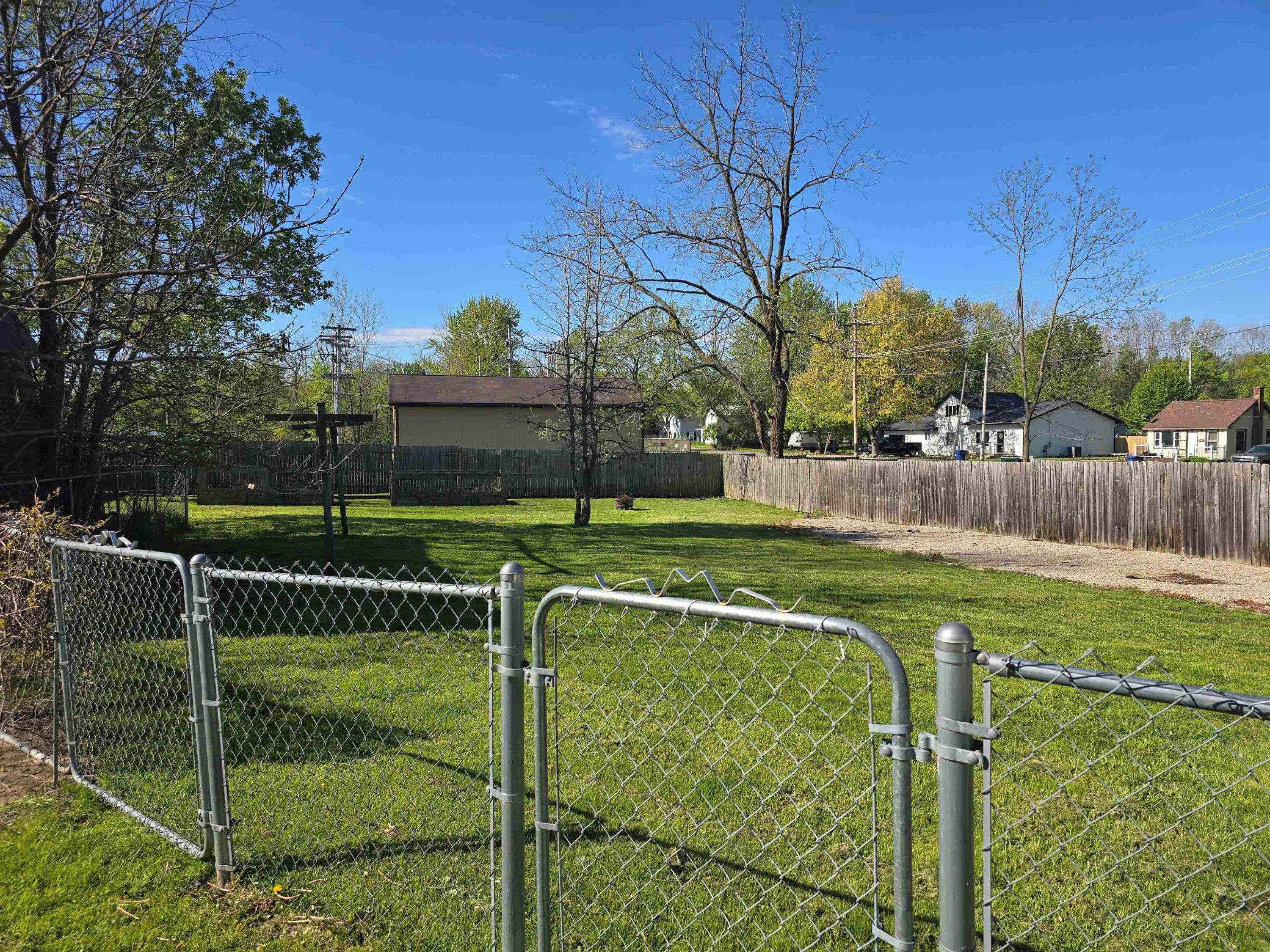 117 W Mcneil Street, Corunna, MI 48817 — Photo 4