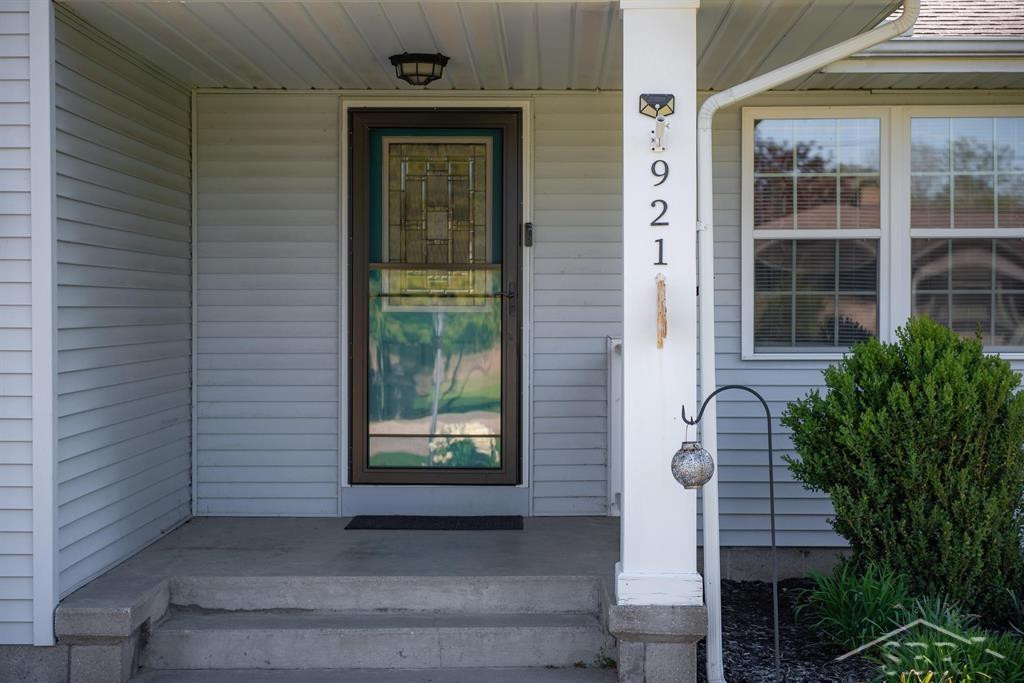 921 S Romanda Street, Midland, MI 48640 — Photo 5