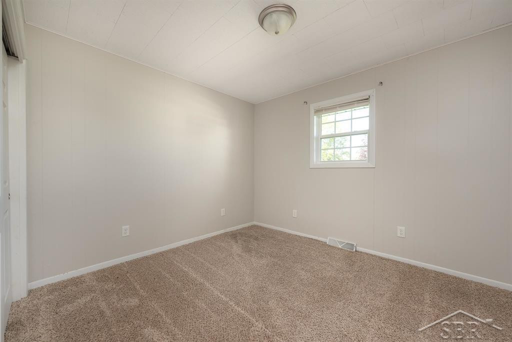 921 S Romanda Street, Midland, MI 48640 — Photo 7
