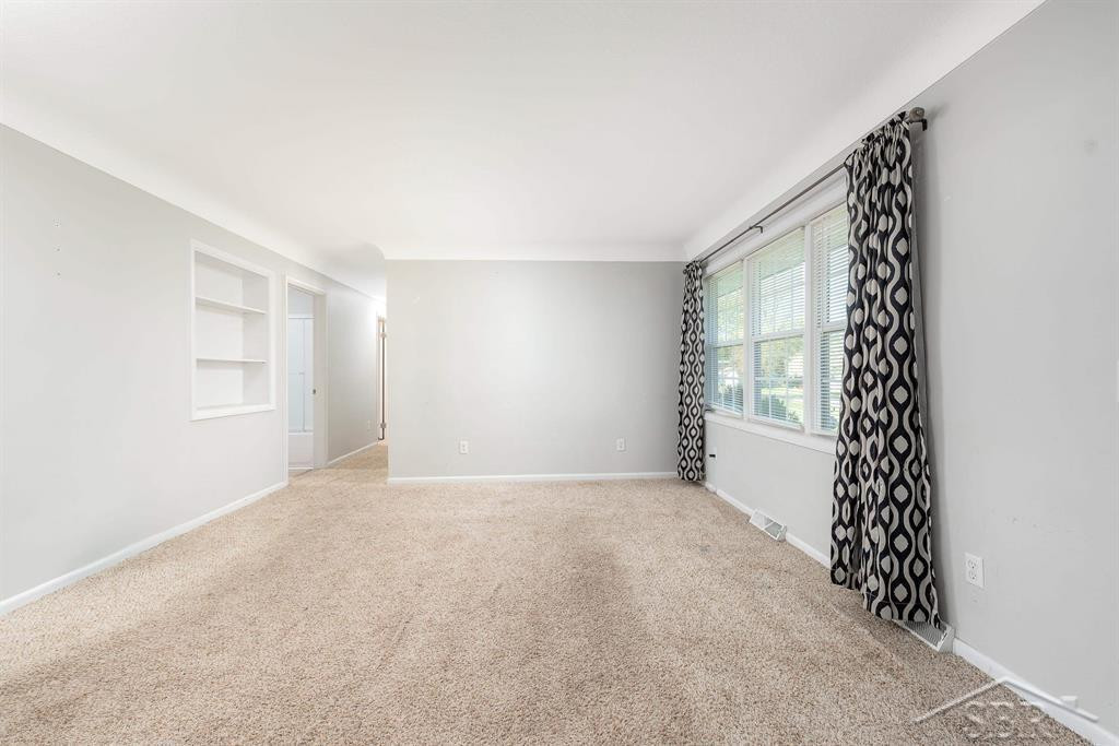 921 S Romanda Street, Midland, MI 48640 — Photo 16