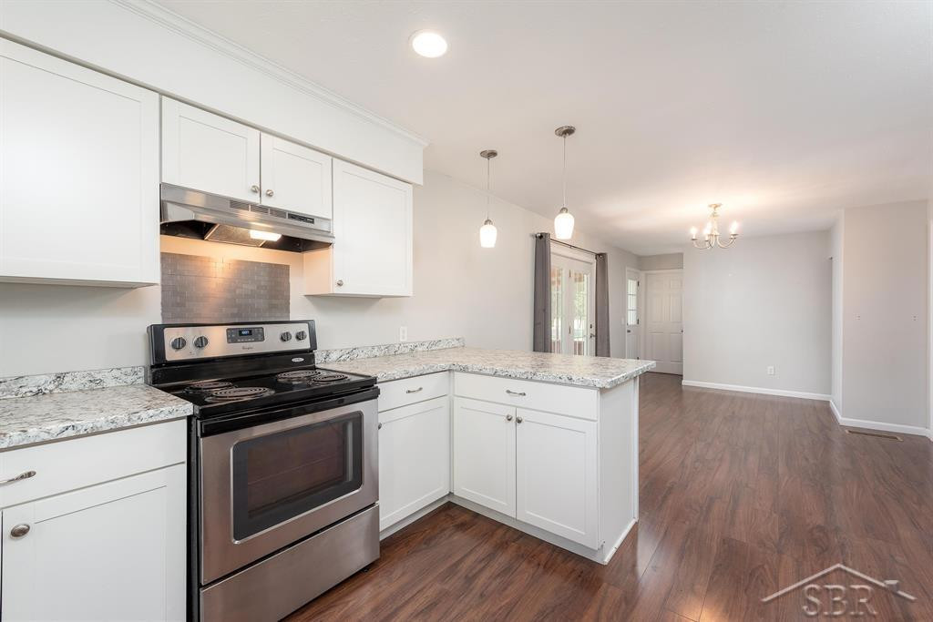 921 S Romanda Street, Midland, MI 48640 — Photo 22