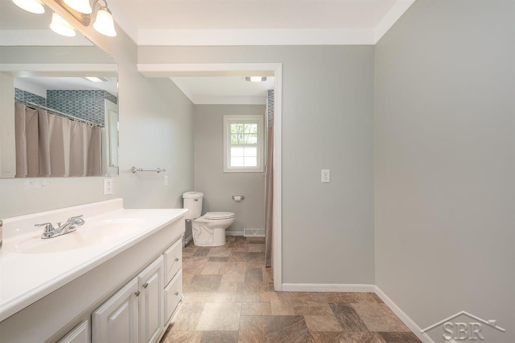 921 S Romanda Street, Midland, MI 48640 — Photo 26