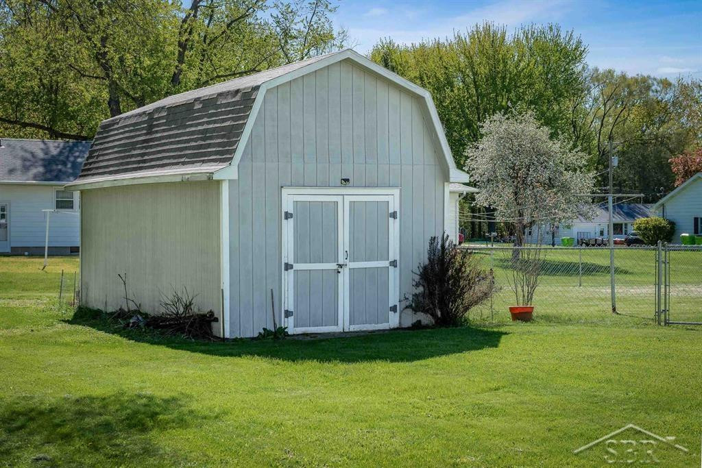 921 S Romanda Street, Midland, MI 48640 — Photo 39