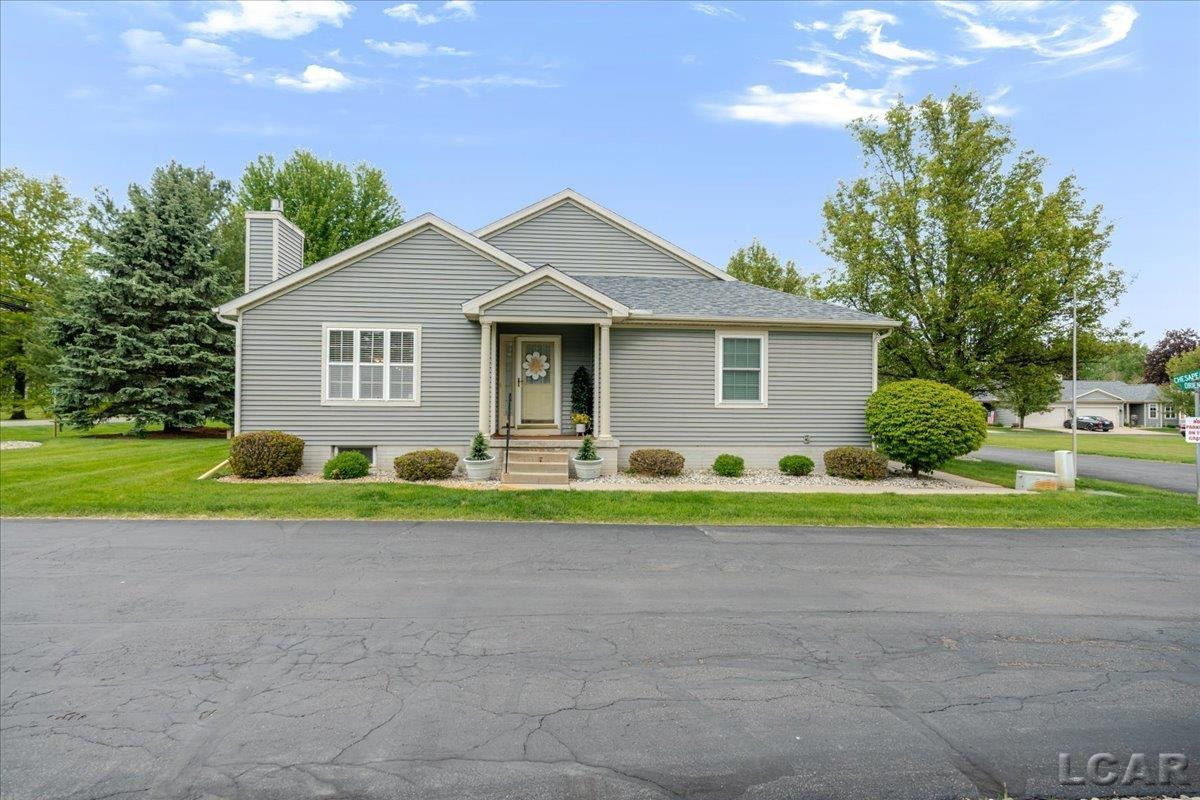 2498 Chesapeake Drive, Adrian, MI 49221