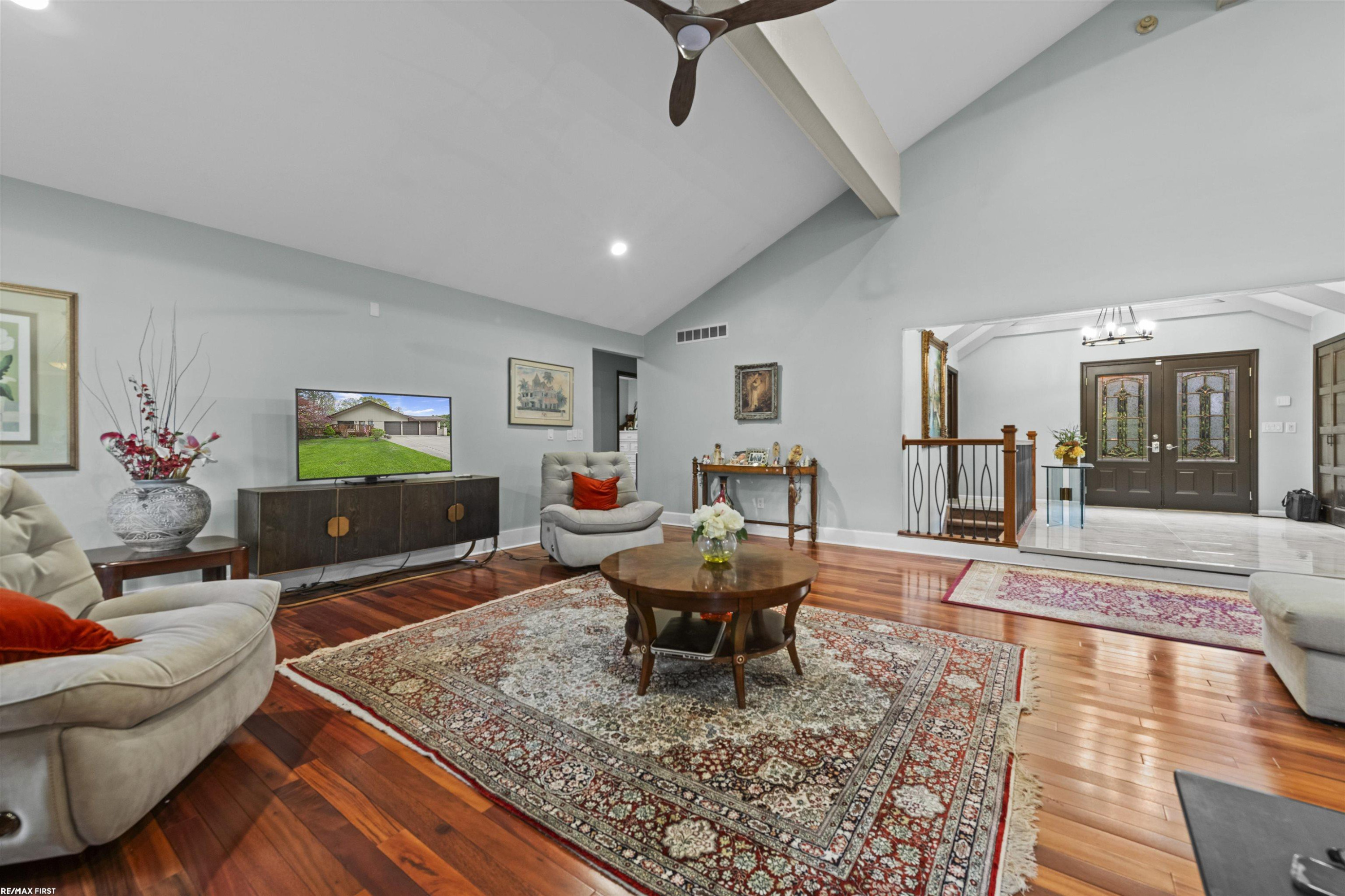 6910 Montgomery Drive, Shelby Twp, MI 48316 — Photo 5