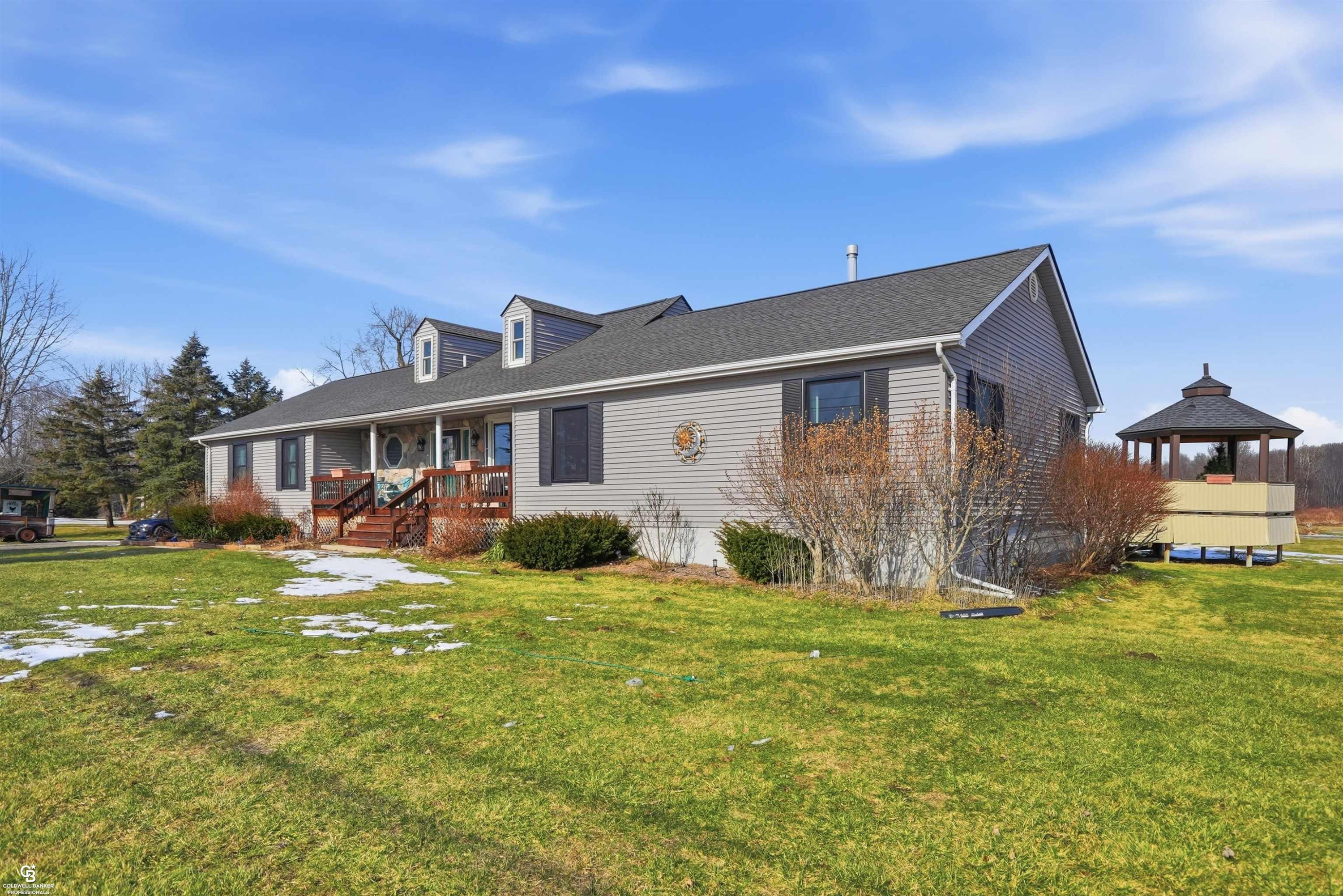 9890 Gratiot Avenue, MI — Photo 3