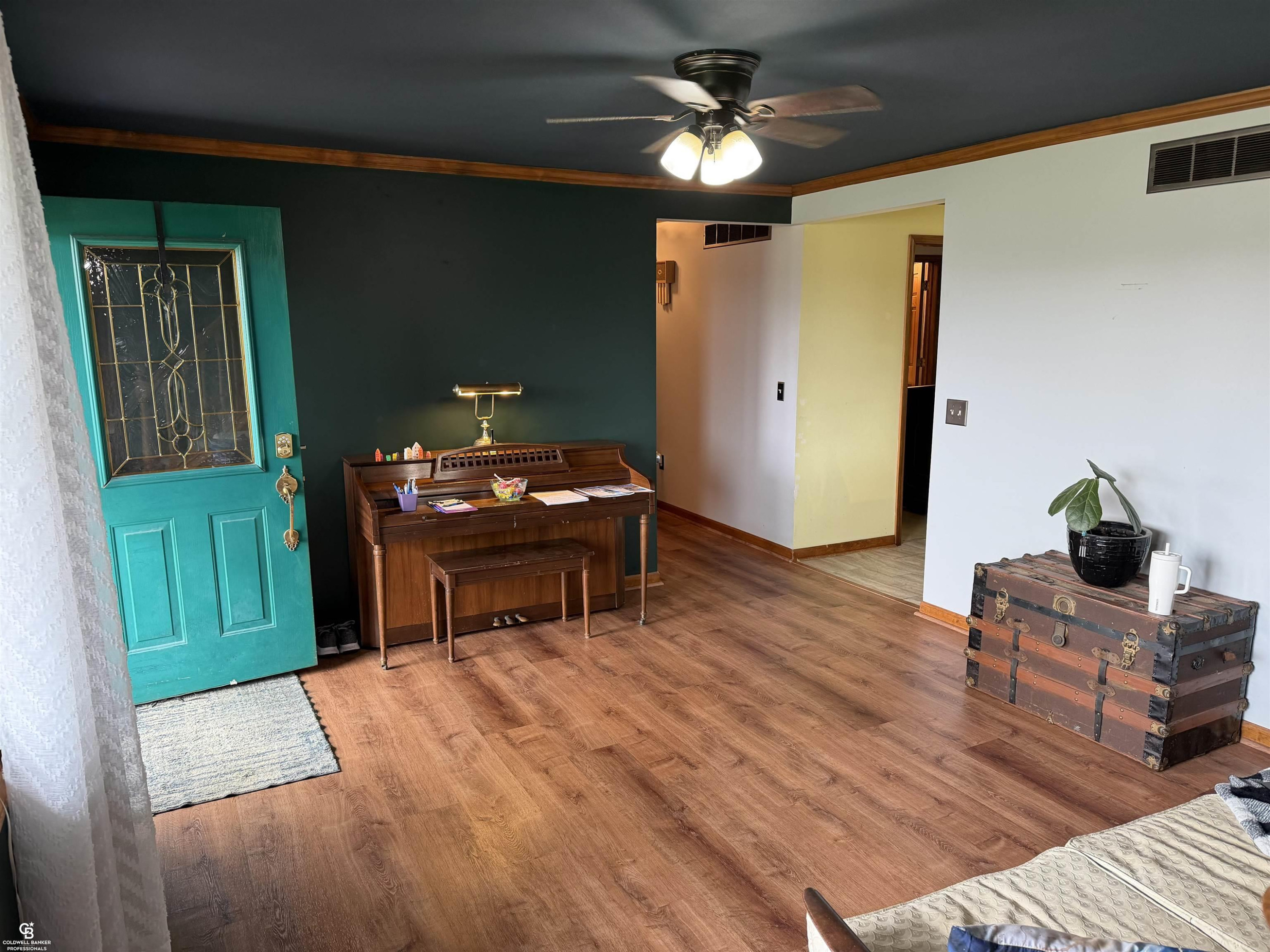 9890 Gratiot Avenue, MI — Photo 21