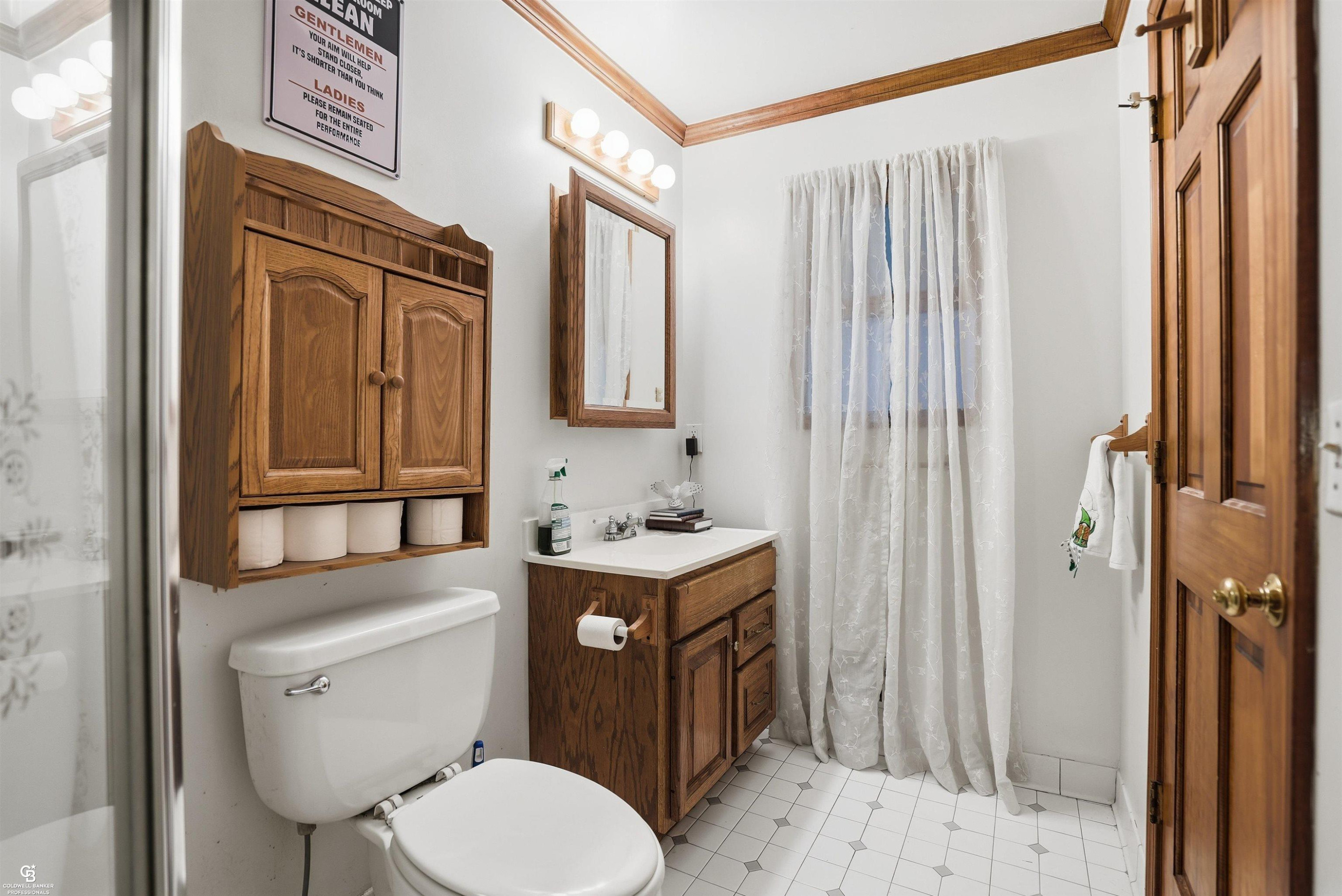 9890 Gratiot Avenue, MI — Photo 43
