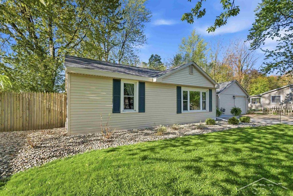 3204 Grant Lane, Midland, MI 48642 — Photo 3