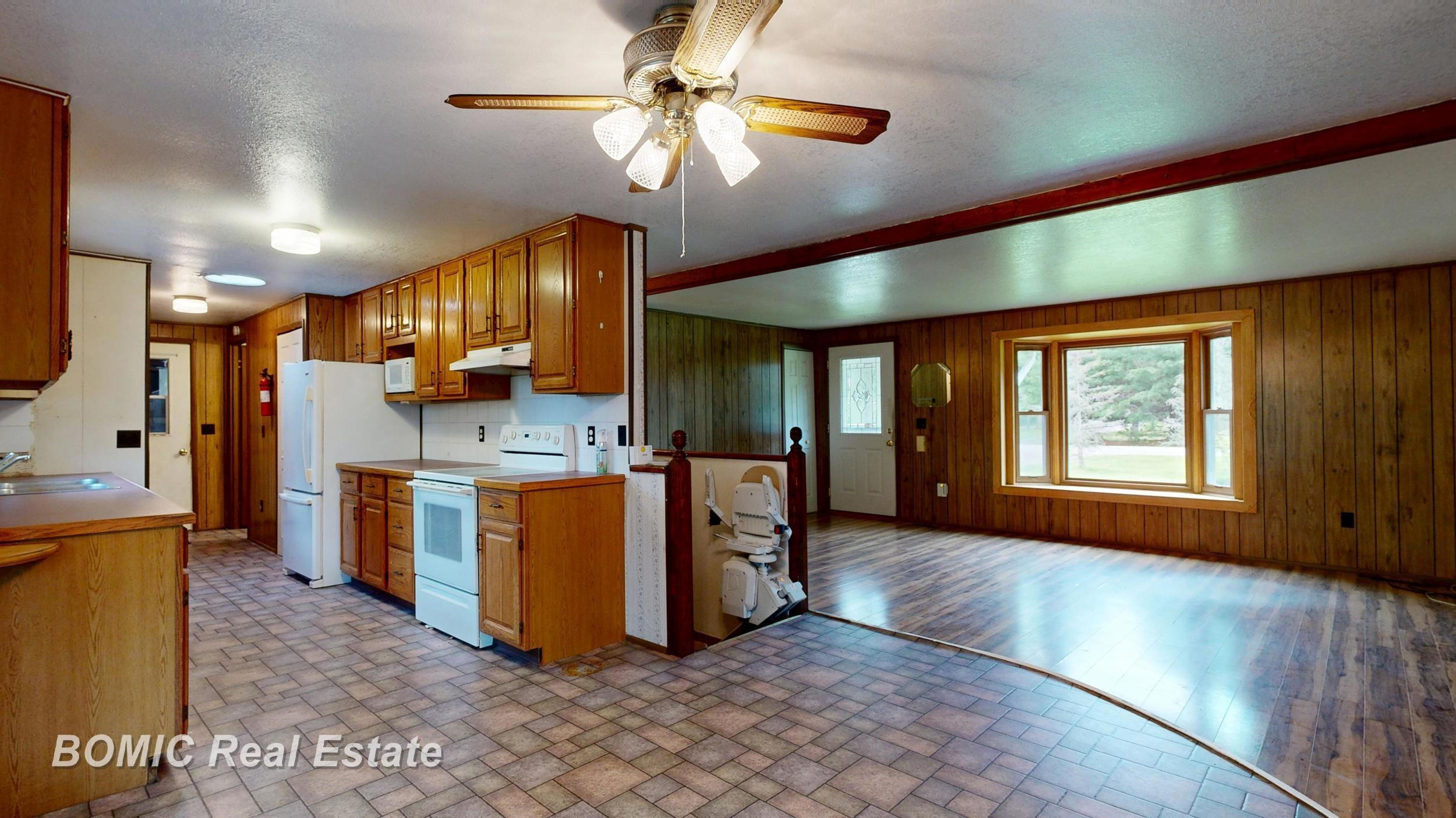 4490 O'Brien Road, Vassar, MI 48768 — Photo 2