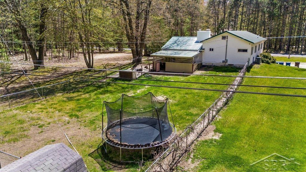 3901 E Monroe Road, Midland, MI 48642 — Photo 27