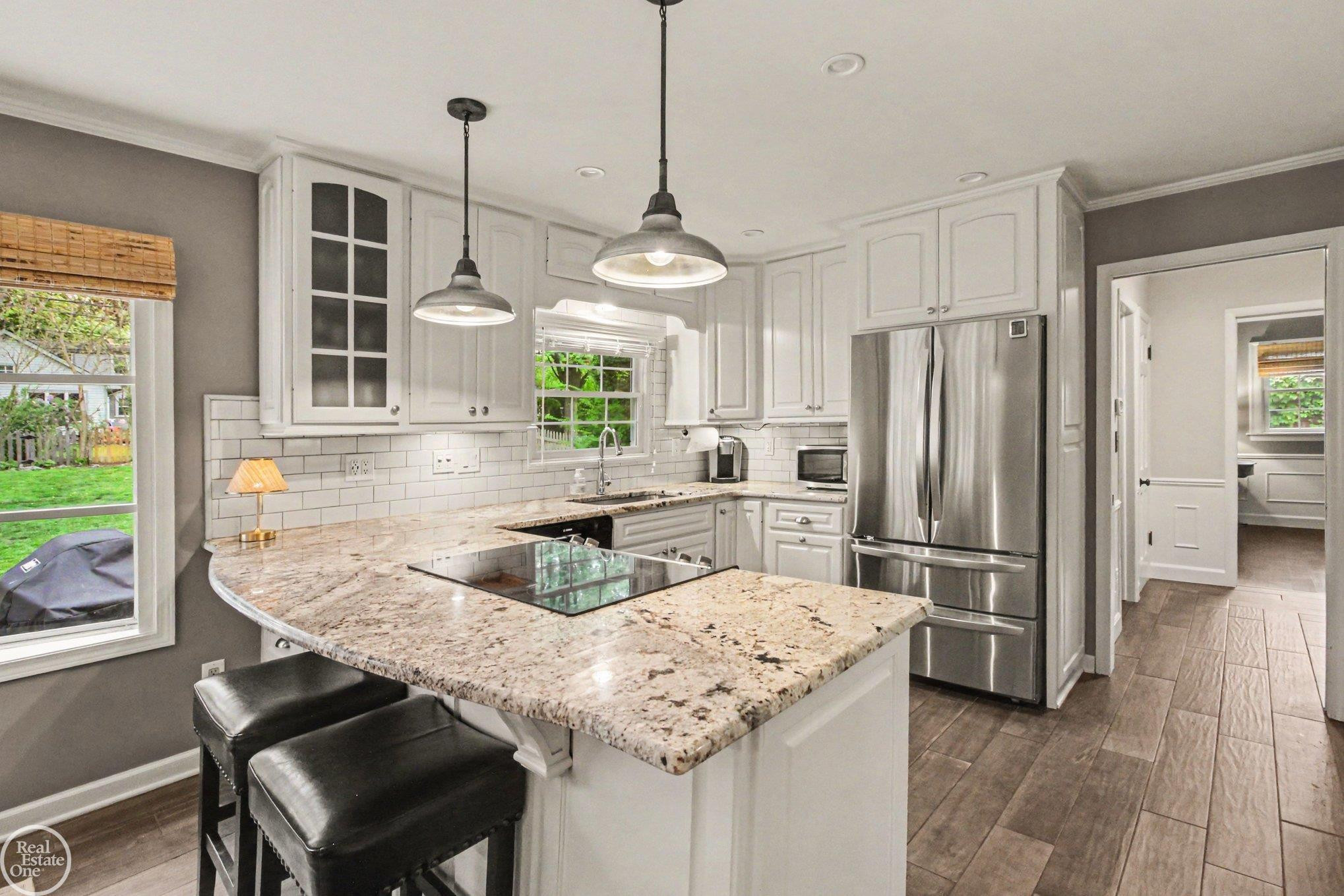 33920 State Street, MI 48335 — Photo 11