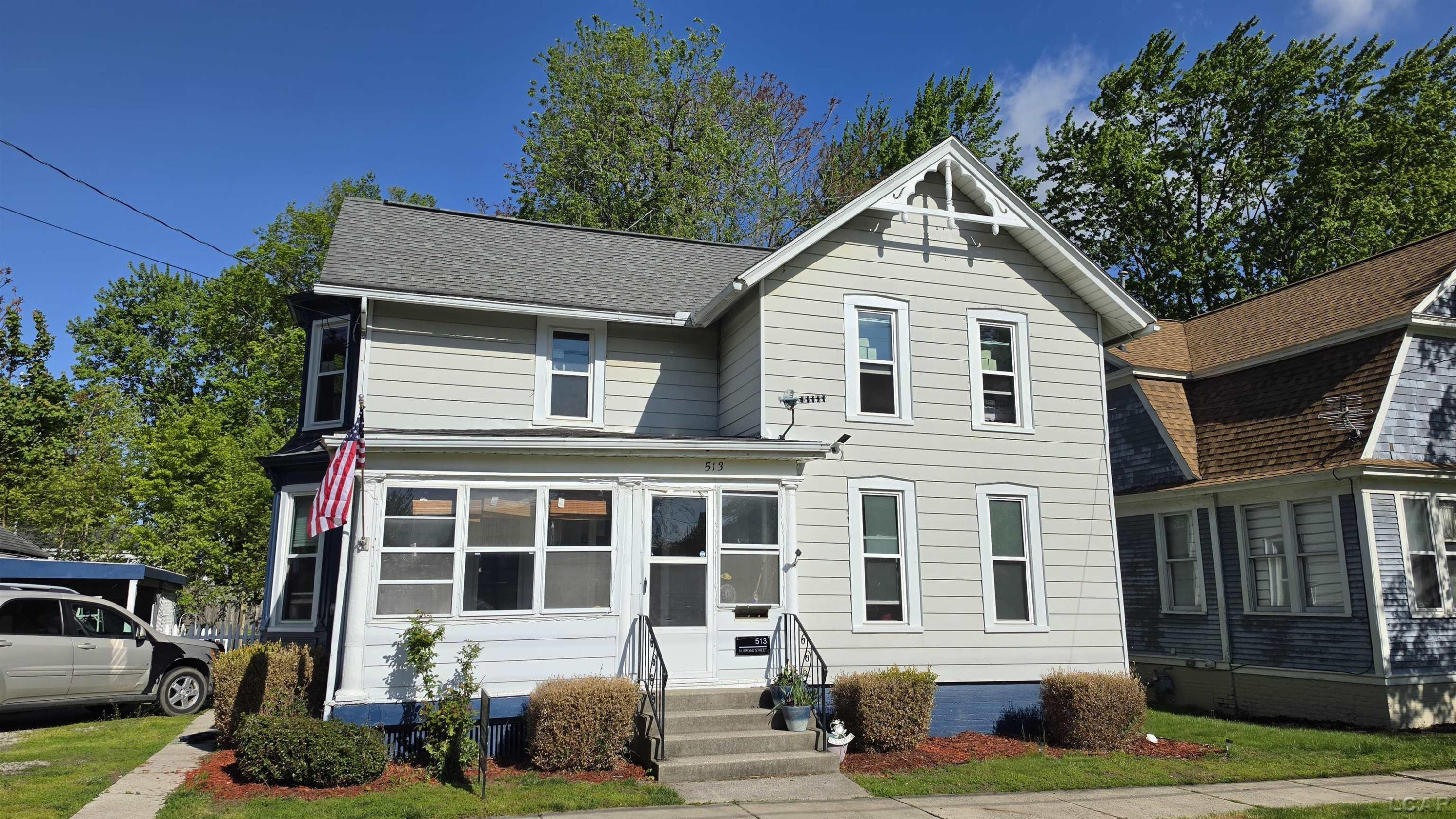 513 N Broad Street, Adrian, MI 49221 — front exterior