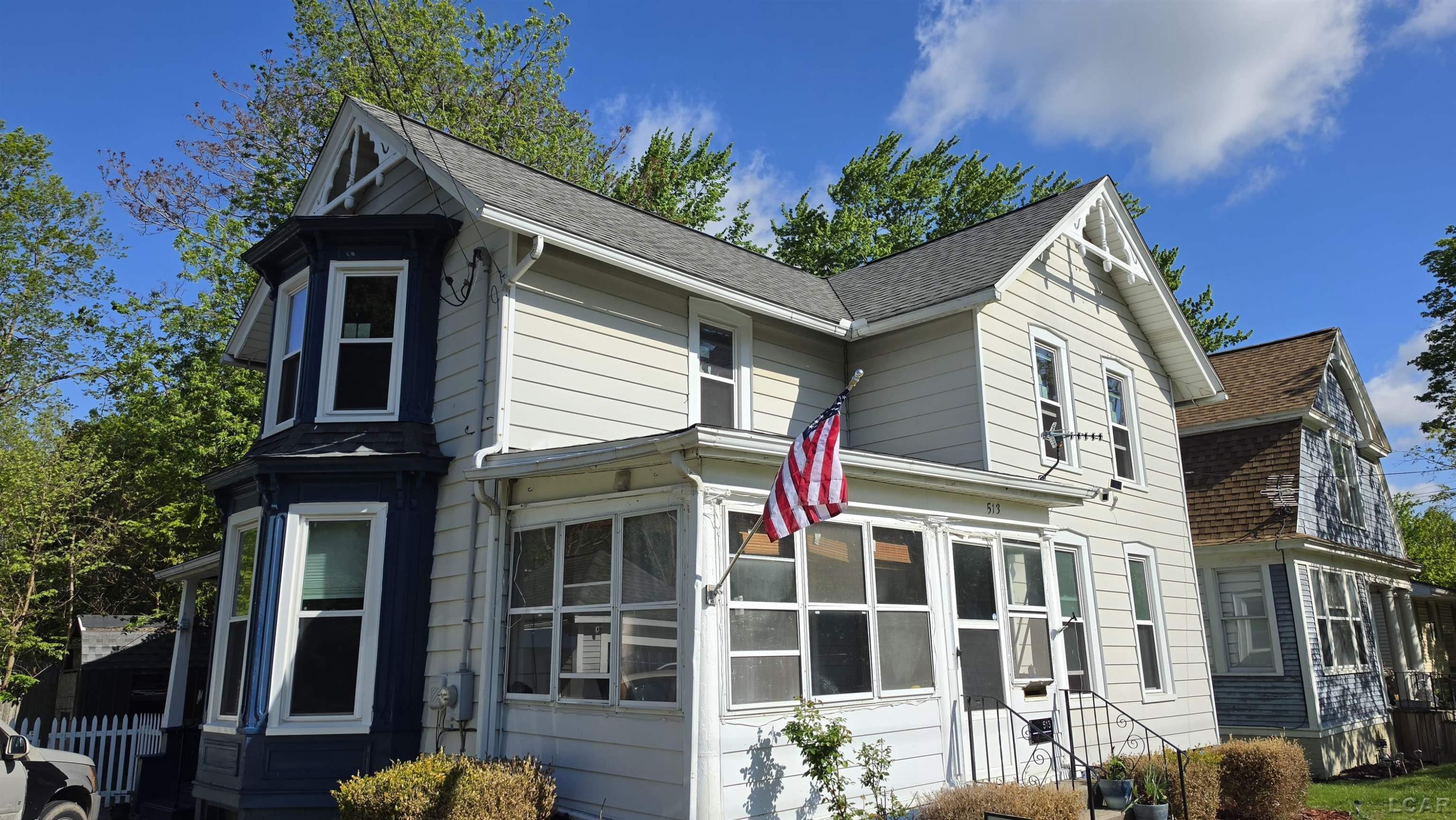 513 N Broad Street, Adrian, MI 49221 — Photo 3