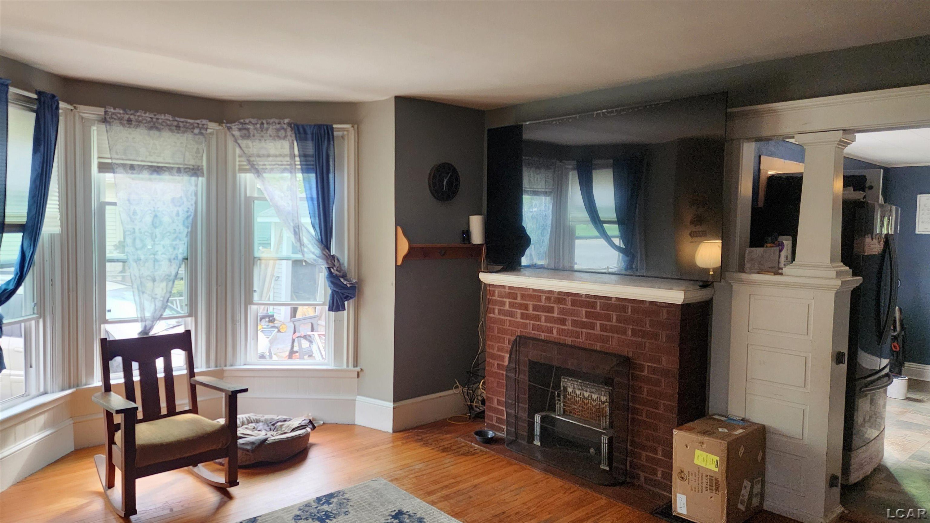 513 N Broad Street, Adrian, MI 49221 — Photo 9