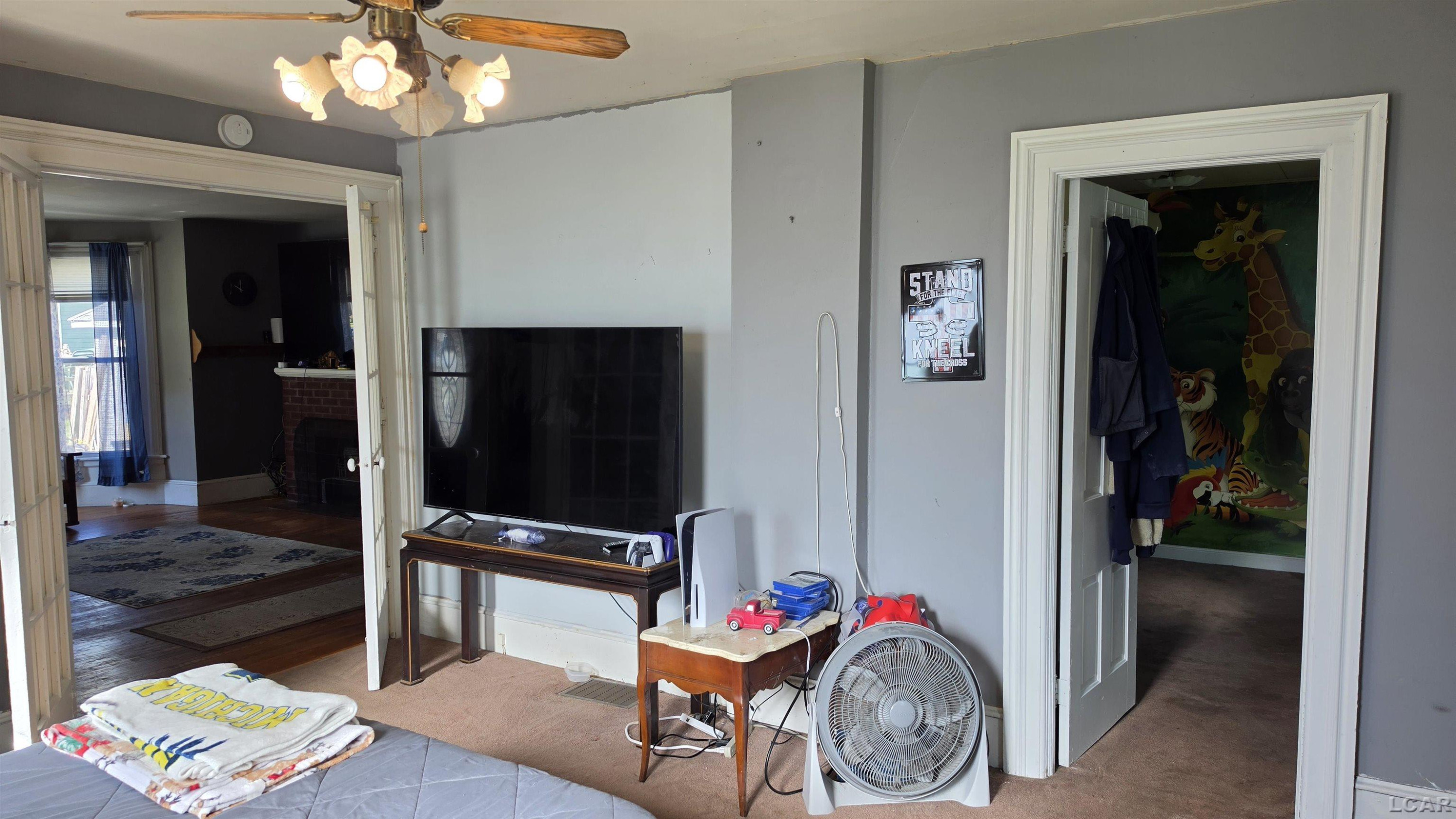 513 N Broad Street, Adrian, MI 49221 — Photo 20