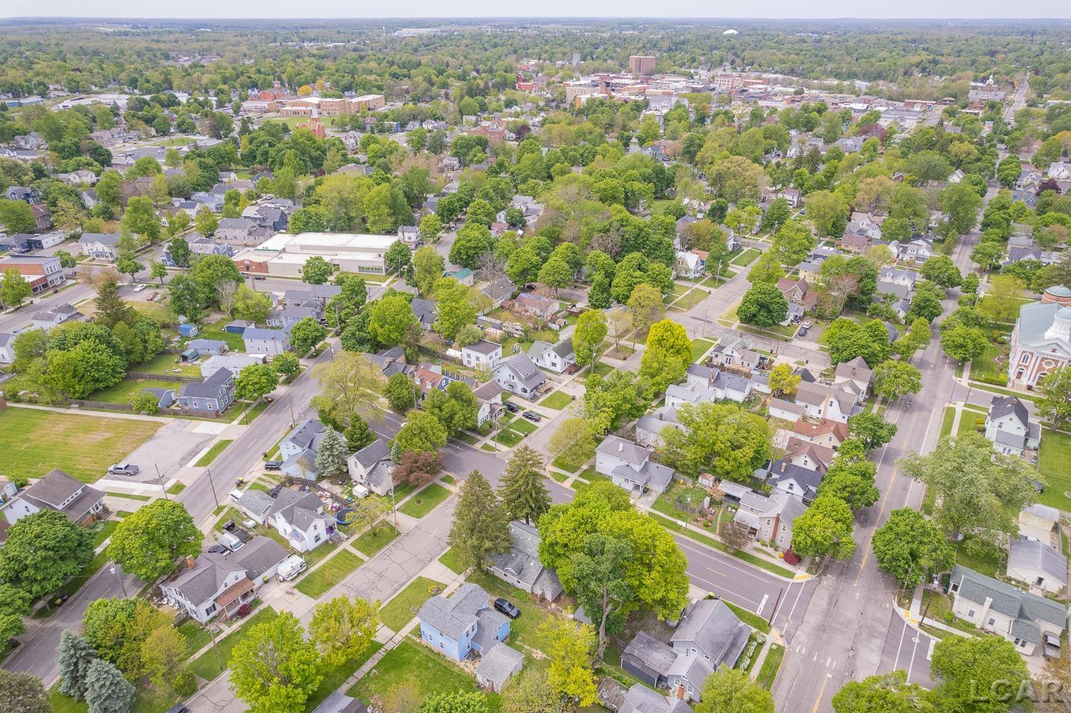 803 E Front Street, Adrian, MI 49221 — Photo 30