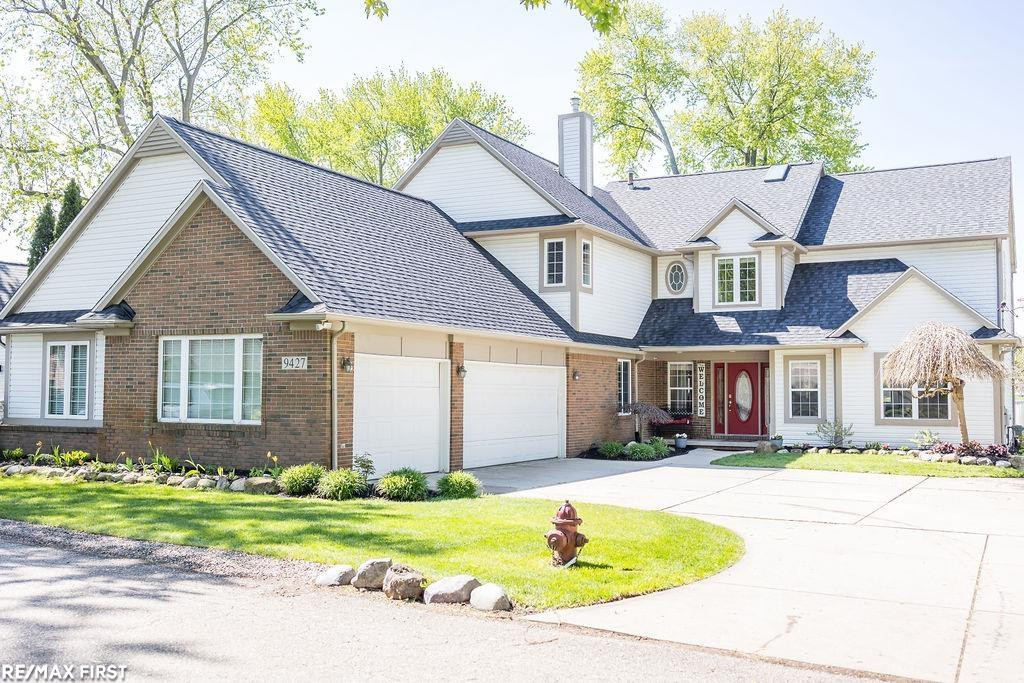 9427 Boncrest Street, MI 48382 — front exterior