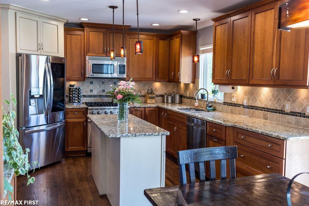9427 Boncrest Street, MI 48382 — Photo 13