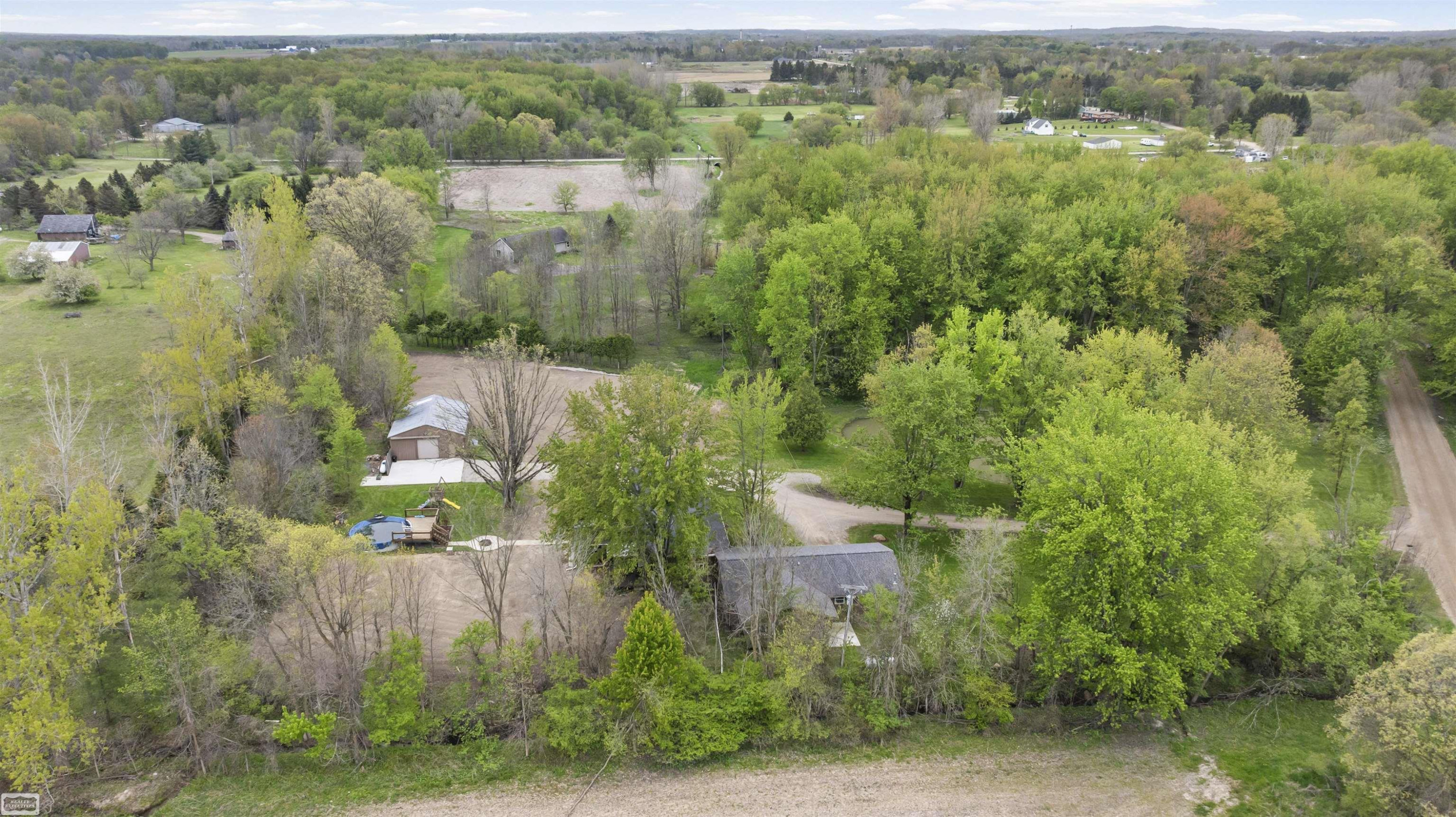 3365 Howland Road, MI 48003 — Photo 57