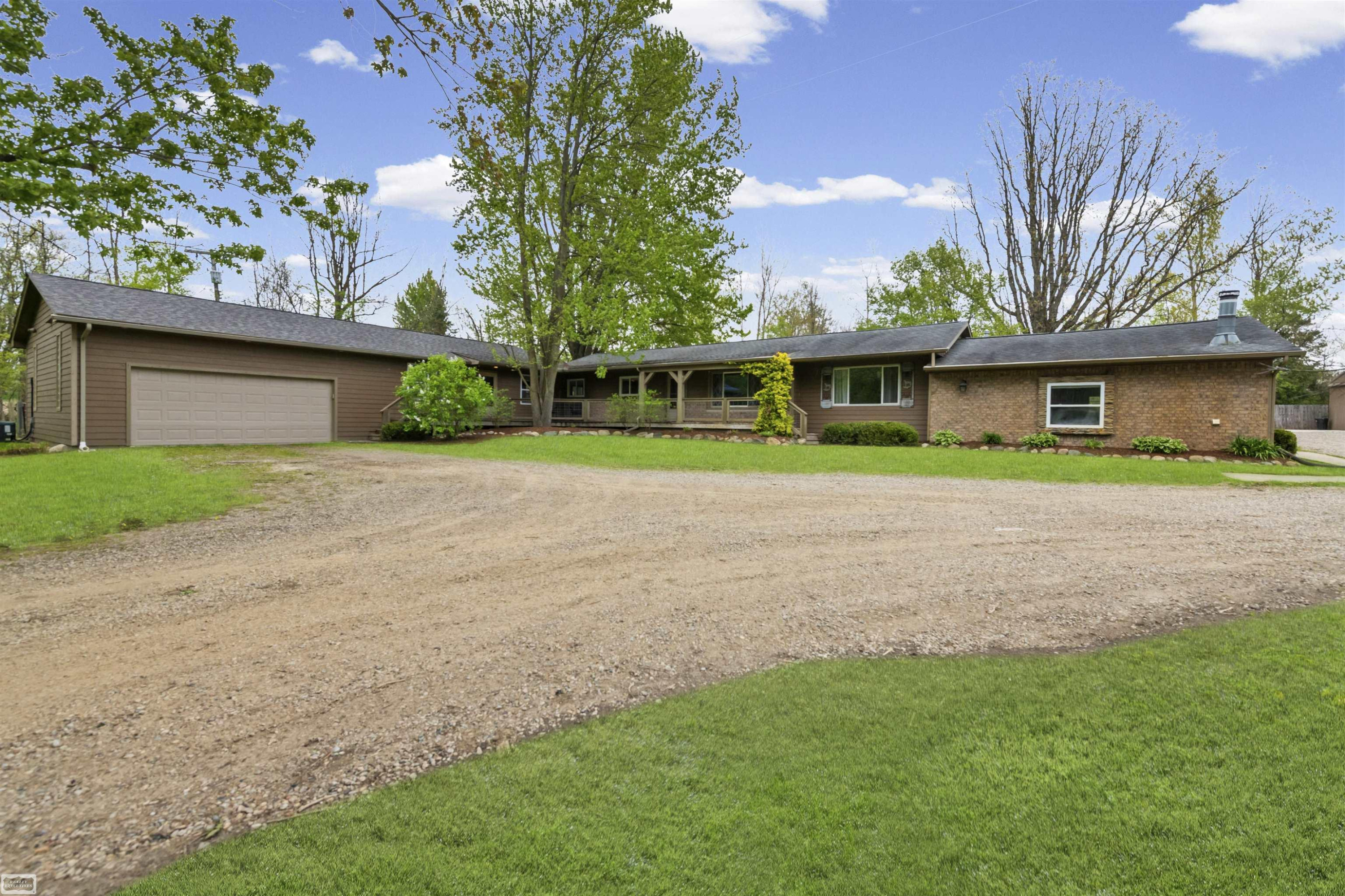 3365 Howland Road, MI 48003 — Photo 59