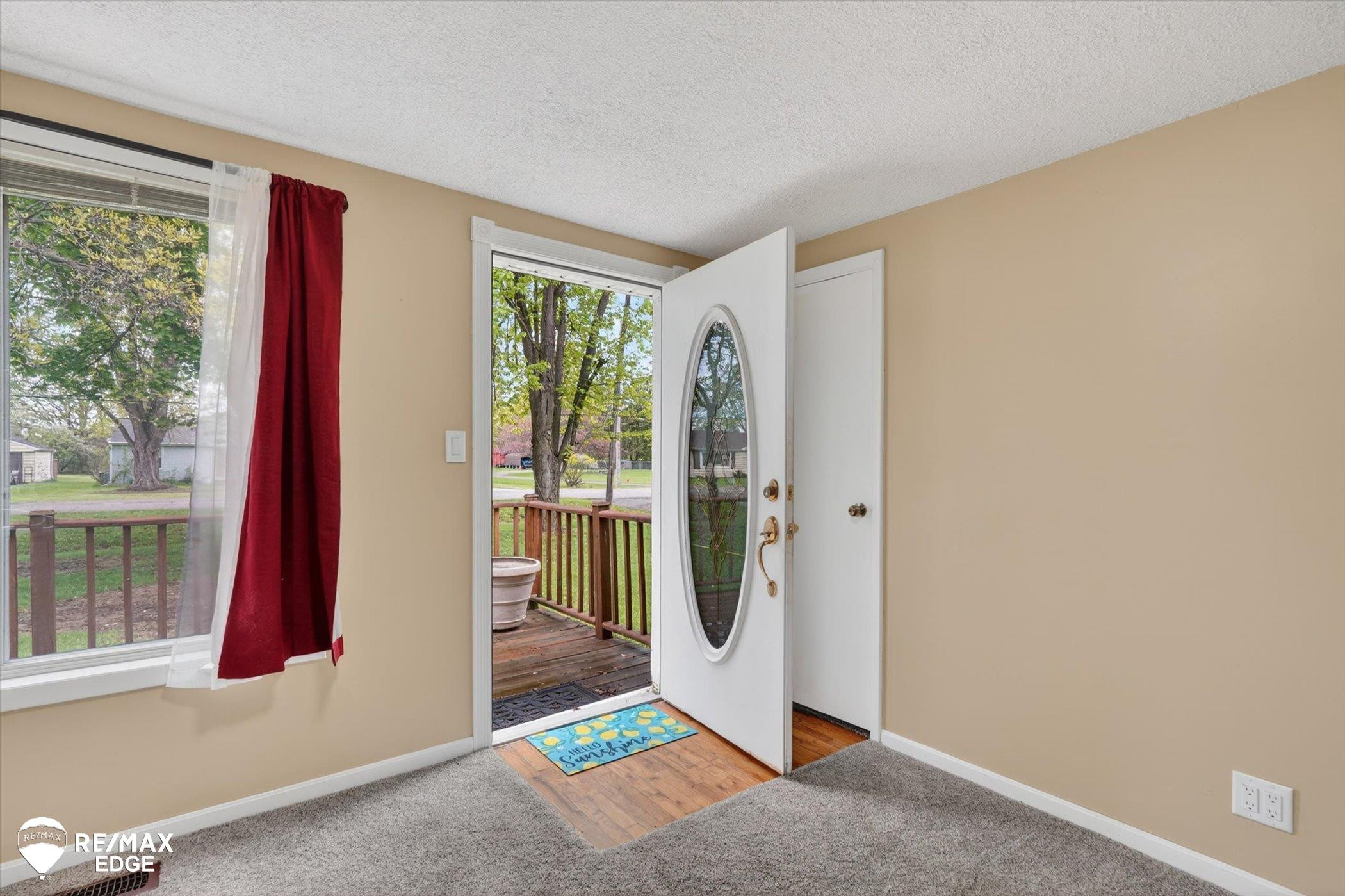 6120 Surrey Lane, Burton, MI 48519 — Photo 7