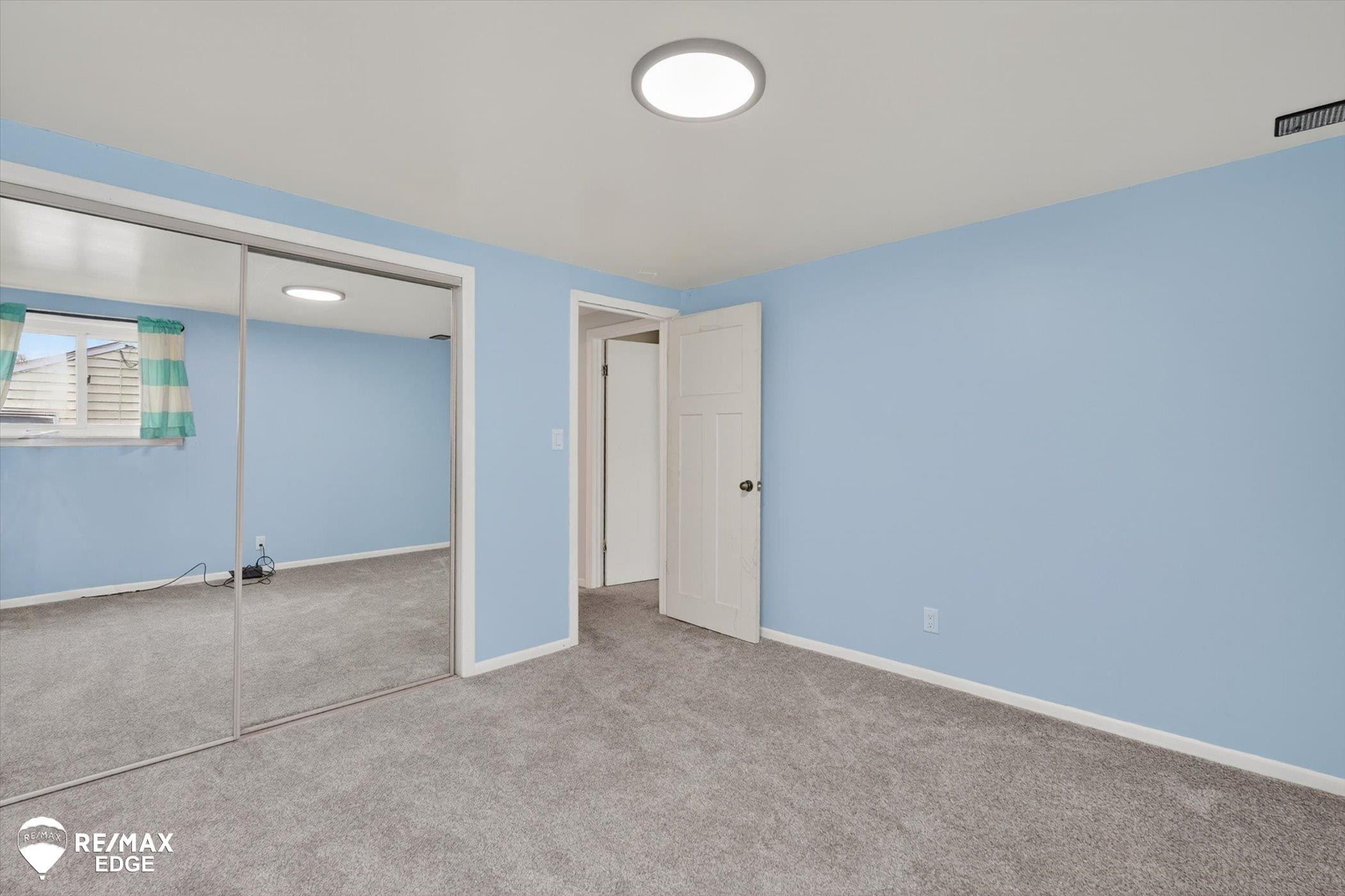 6120 Surrey Lane, Burton, MI 48519 — Photo 28