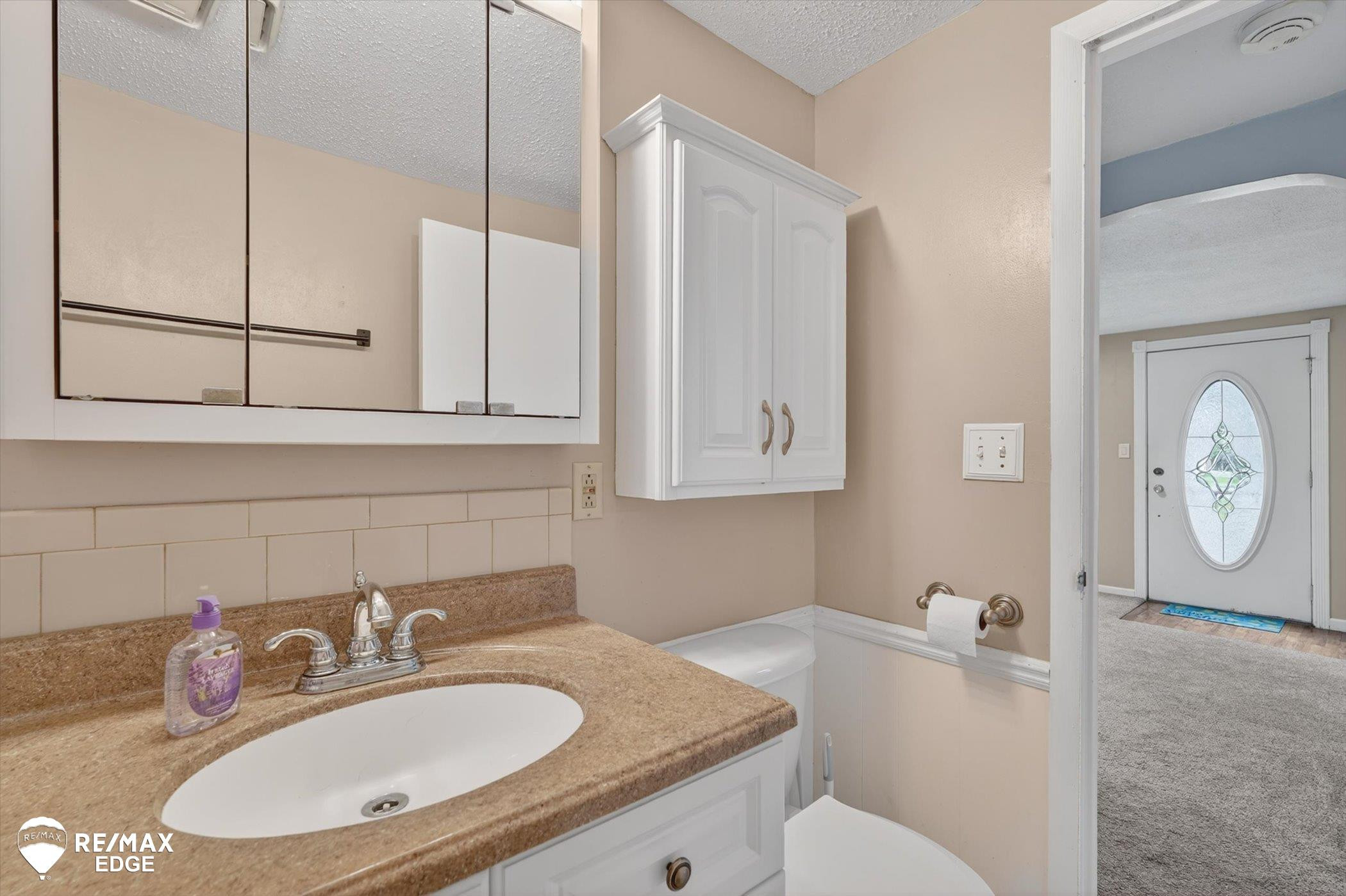 6120 Surrey Lane, Burton, MI 48519 — Photo 33