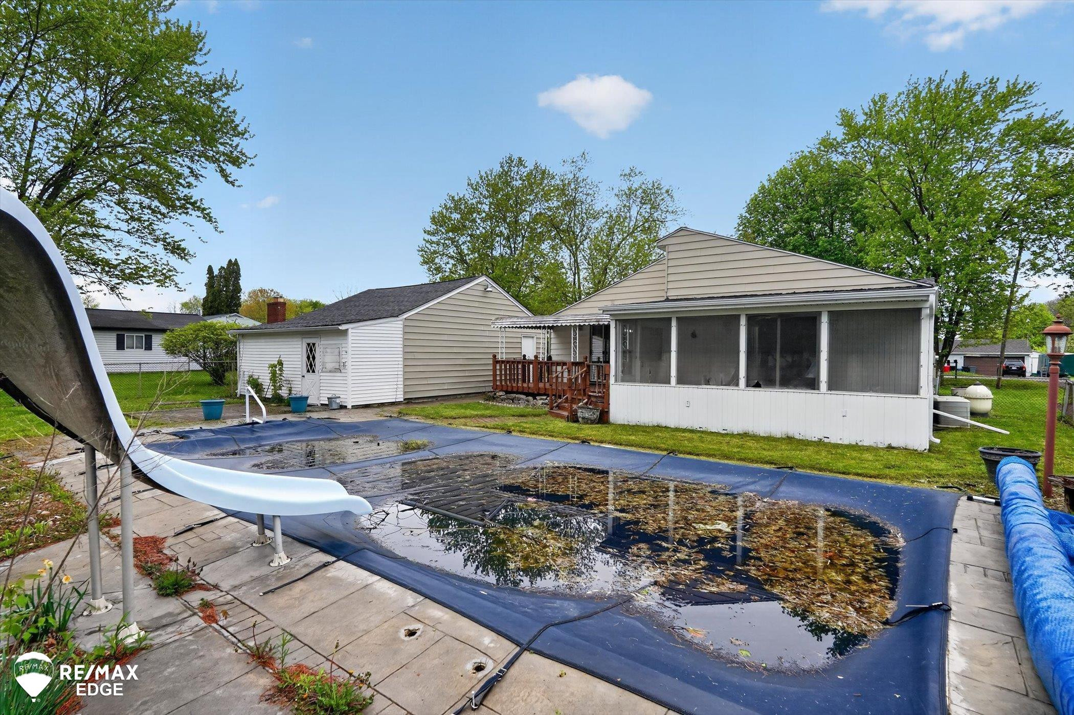 6120 Surrey Lane, Burton, MI 48519 — Photo 41
