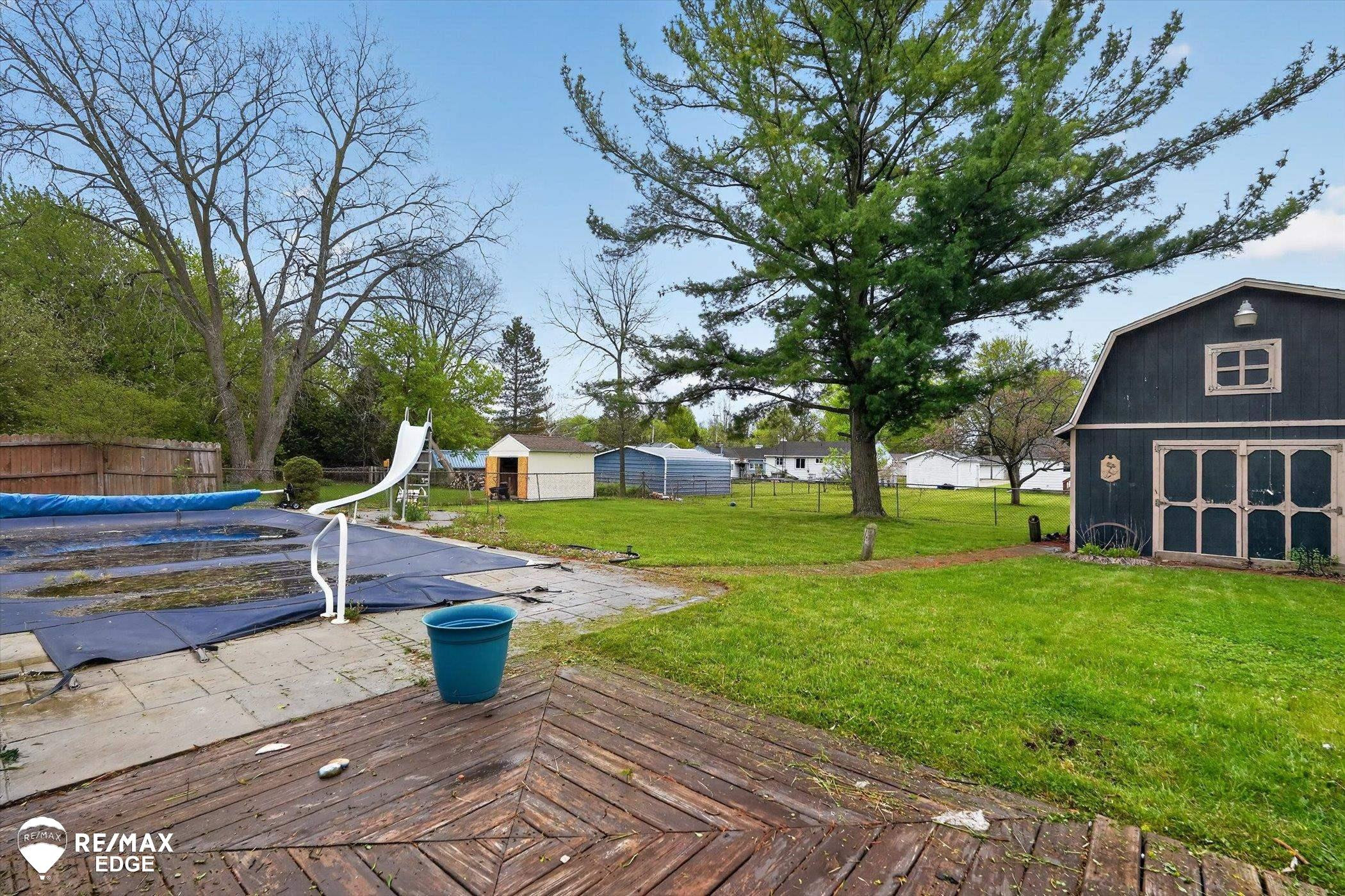 6120 Surrey Lane, Burton, MI 48519 — Photo 44