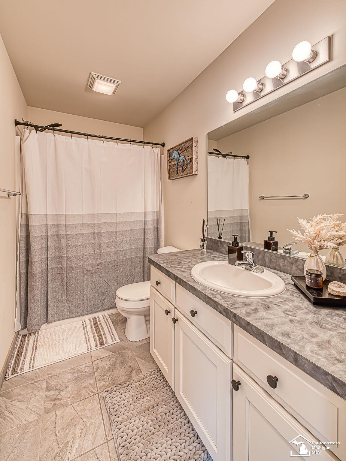 901 Plum Tree Circle, Monroe, MI 48161 — Photo 23