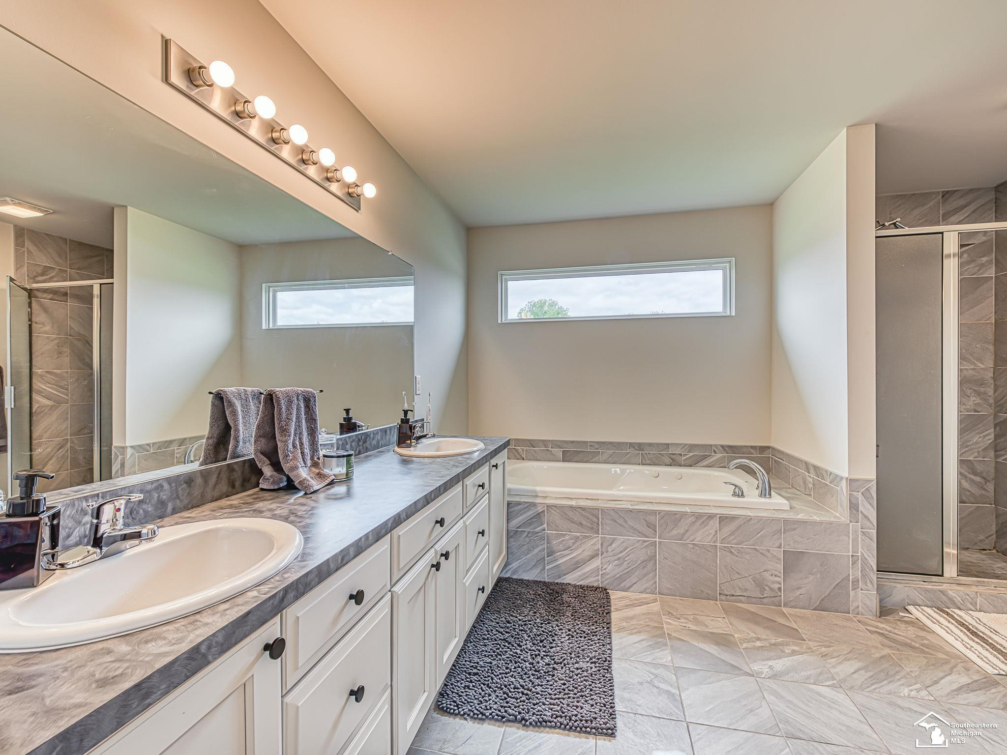 901 Plum Tree Circle, Monroe, MI 48161 — Photo 27