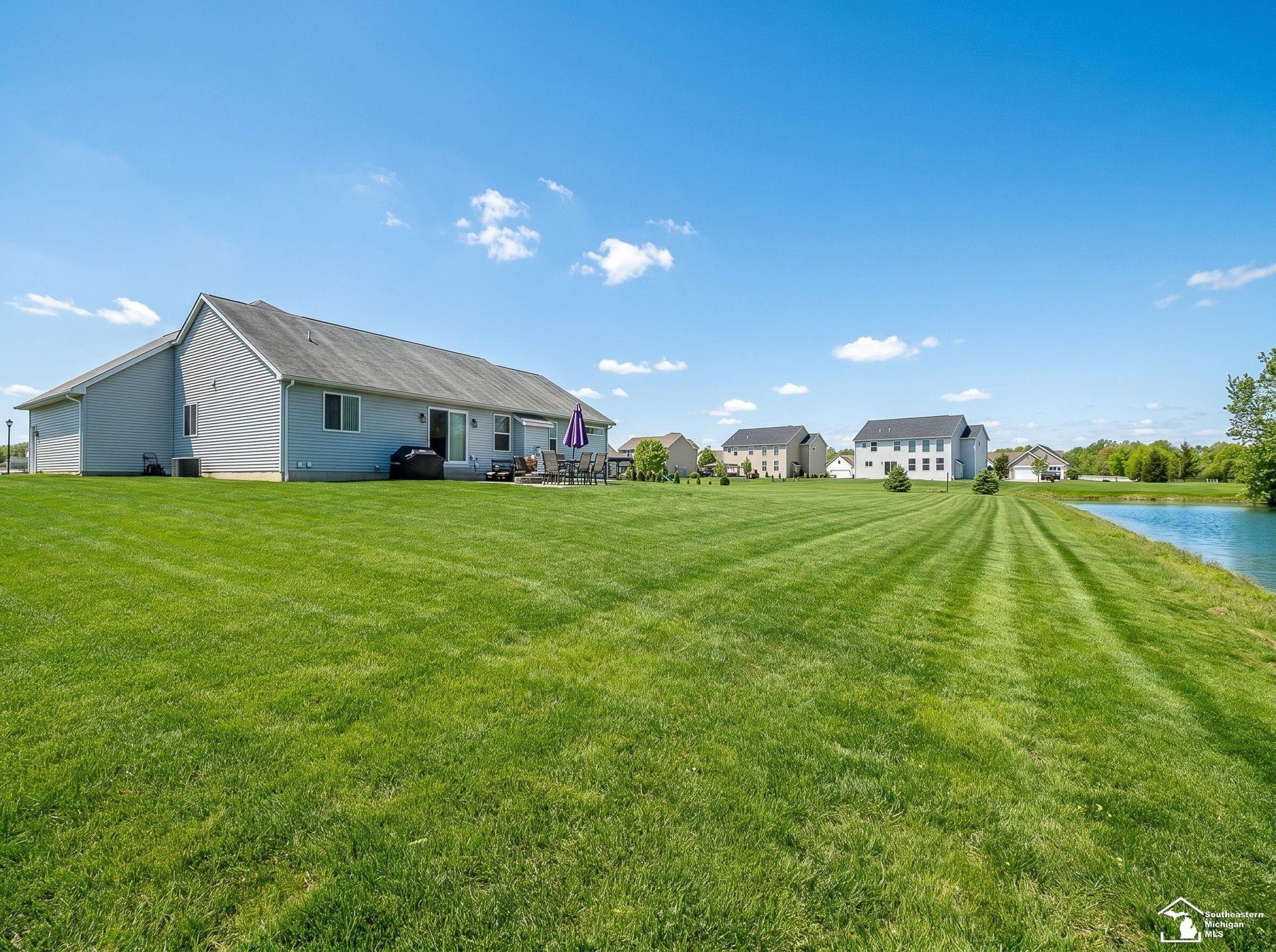 901 Plum Tree Circle, Monroe, MI 48161 — Photo 45