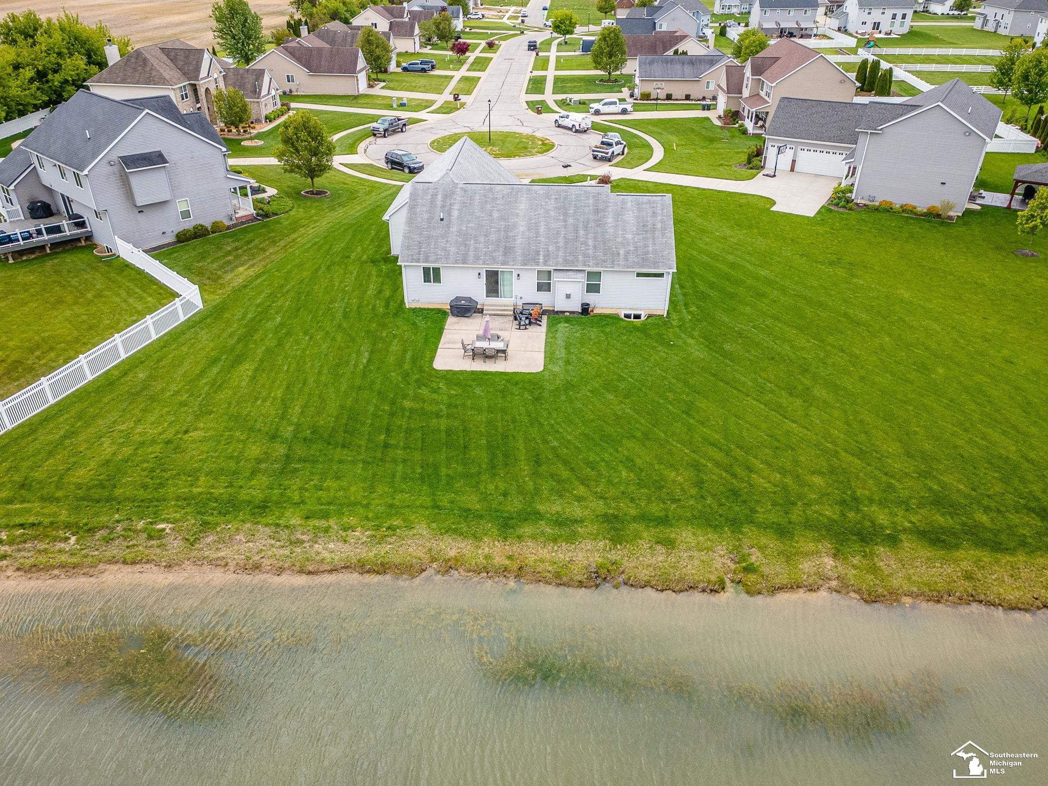 901 Plum Tree Circle, Monroe, MI 48161 — Photo 52