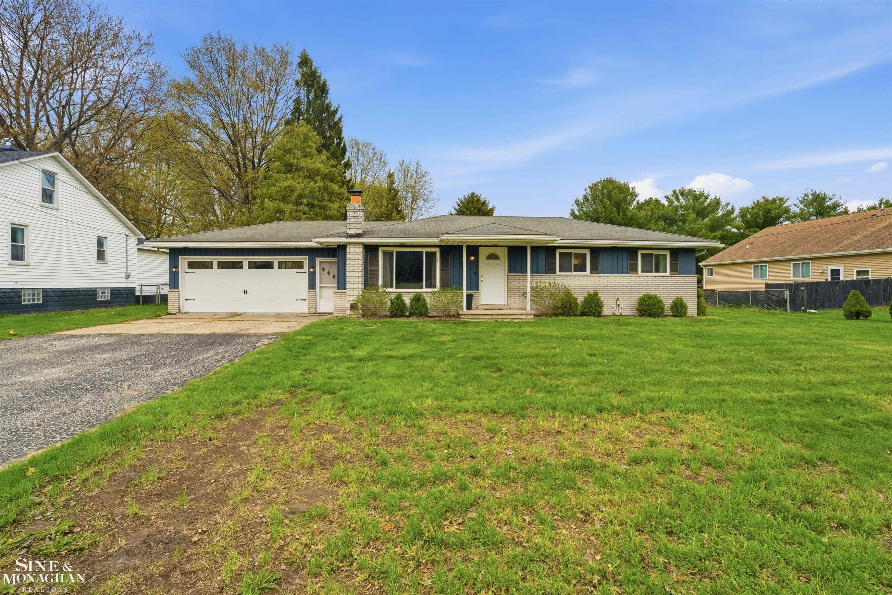 1032 Summer Street, Algonac, MI 48001 — Photo 2