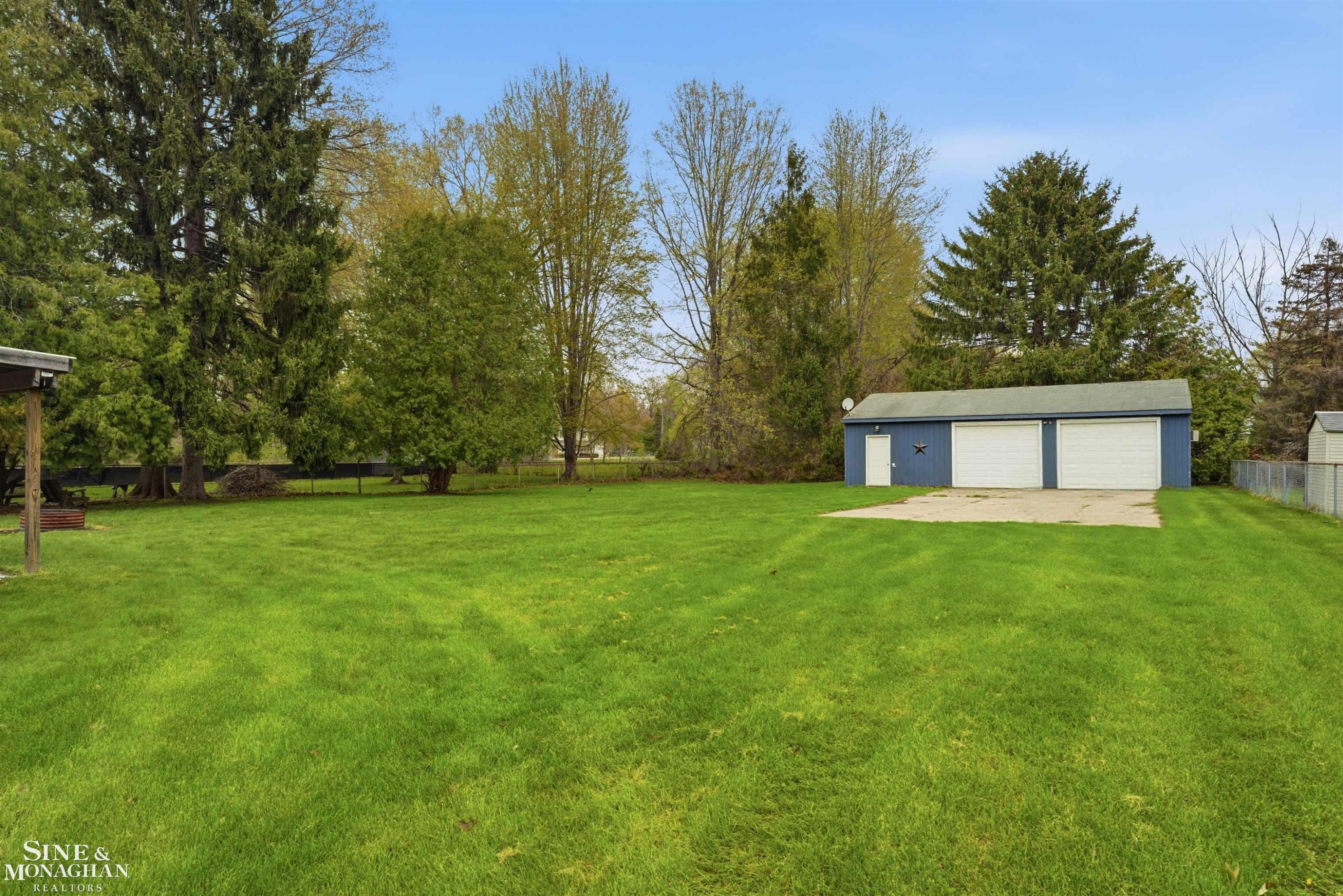 1032 Summer Street, Algonac, MI 48001 — Photo 5