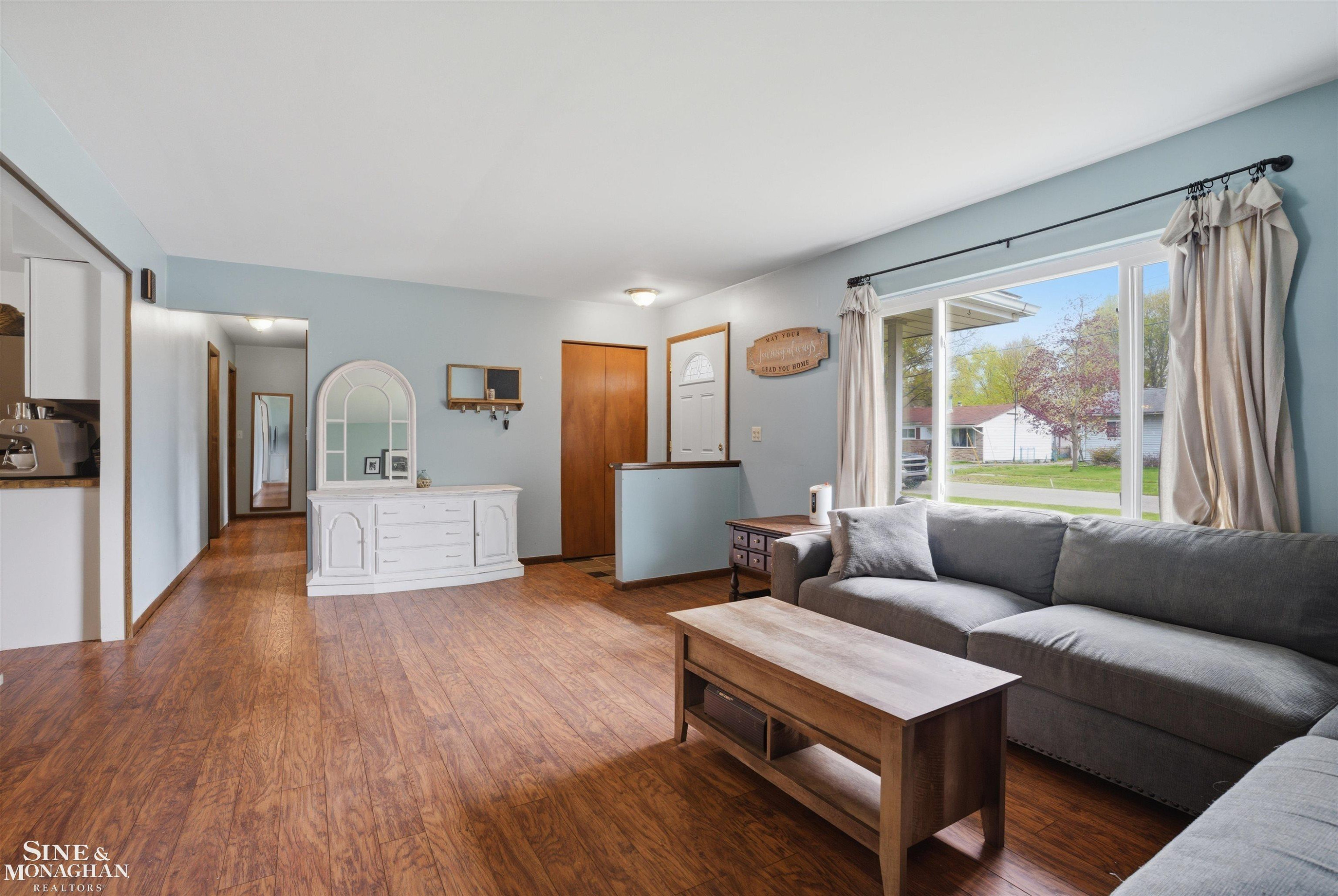 1032 Summer Street, Algonac, MI 48001 — Photo 9
