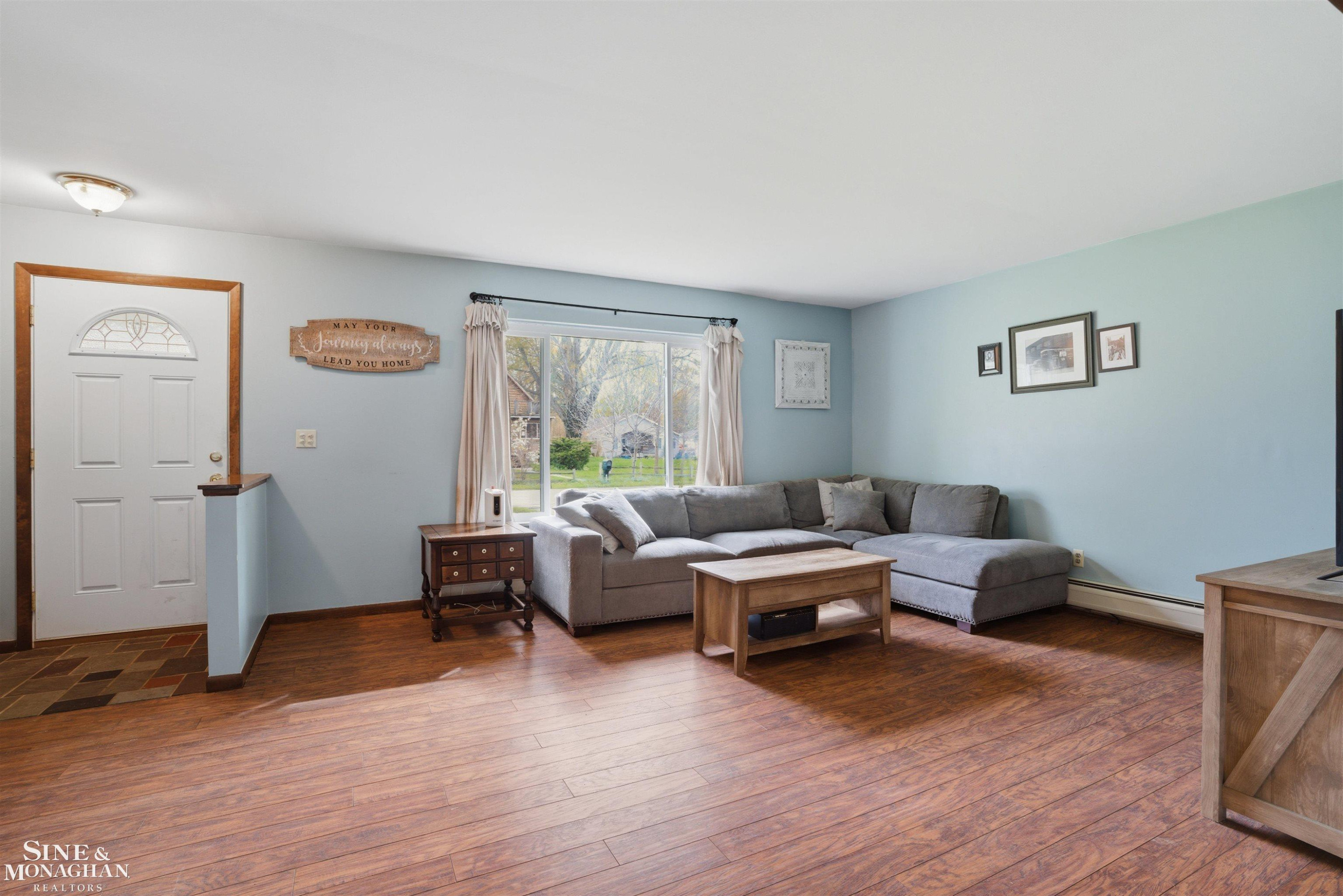 1032 Summer Street, Algonac, MI 48001 — Photo 10